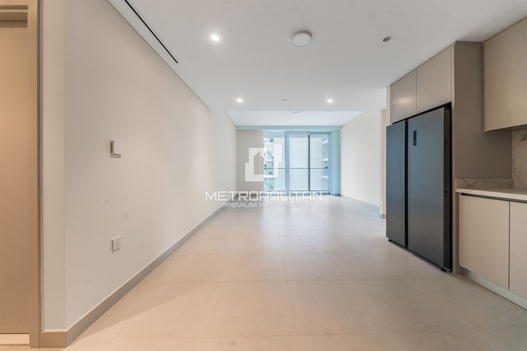 Marina and Sea View | Spacious Layout | Vacant