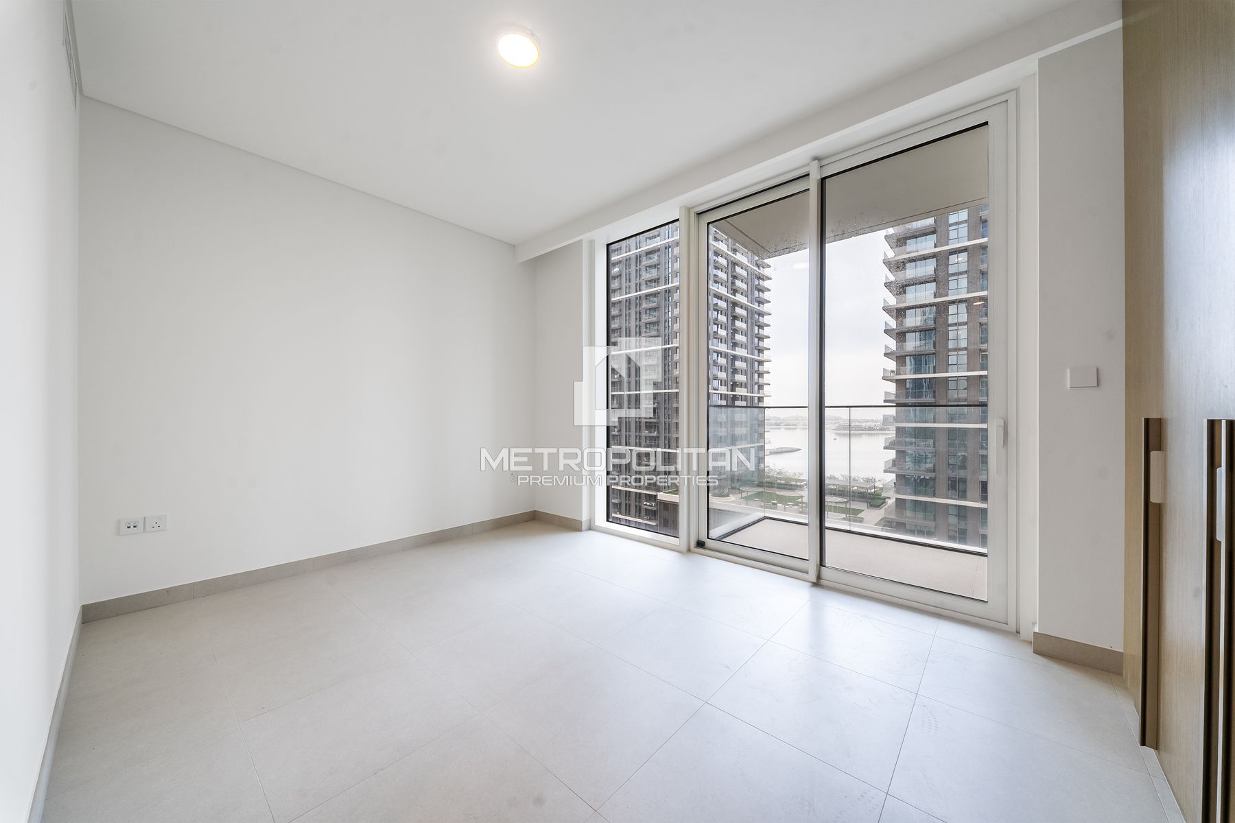 Marina and Sea View | Spacious Layout | Vacant