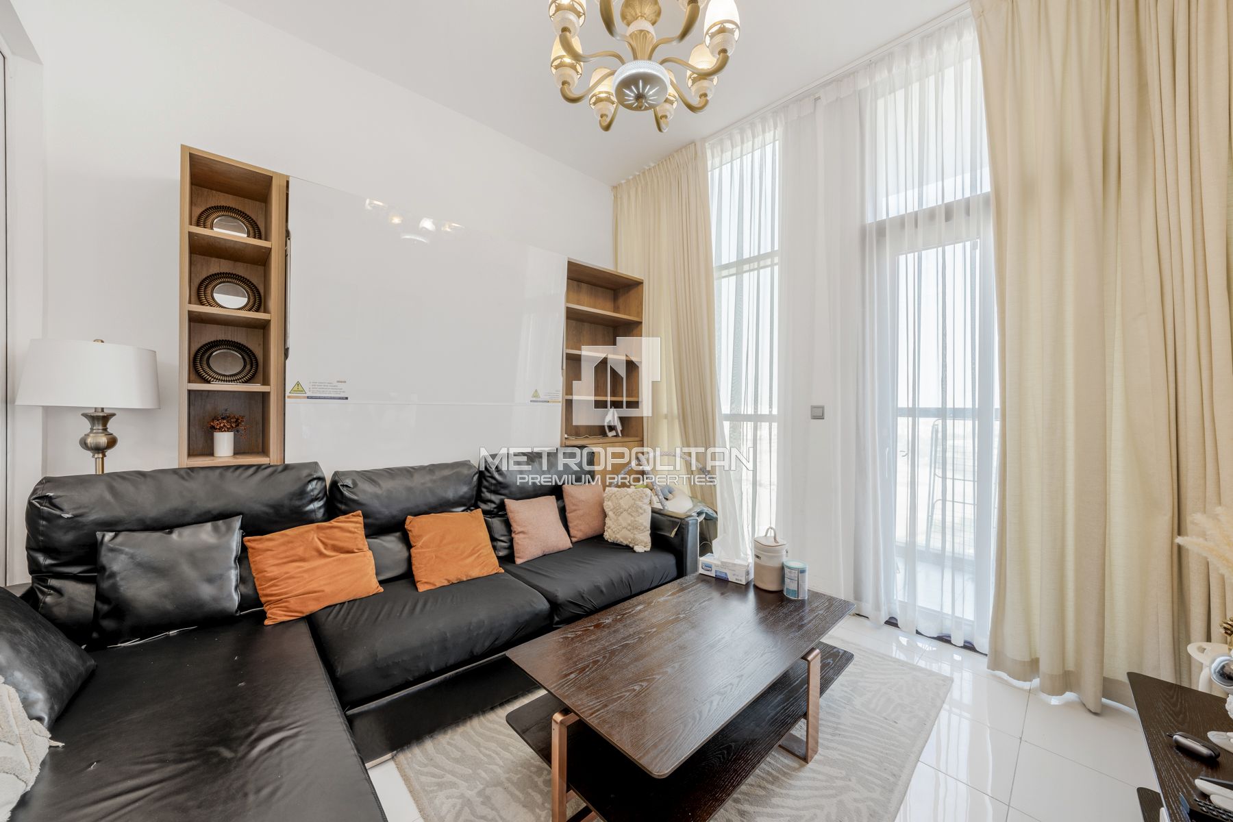 Fully Furnished | High Floor | Community View