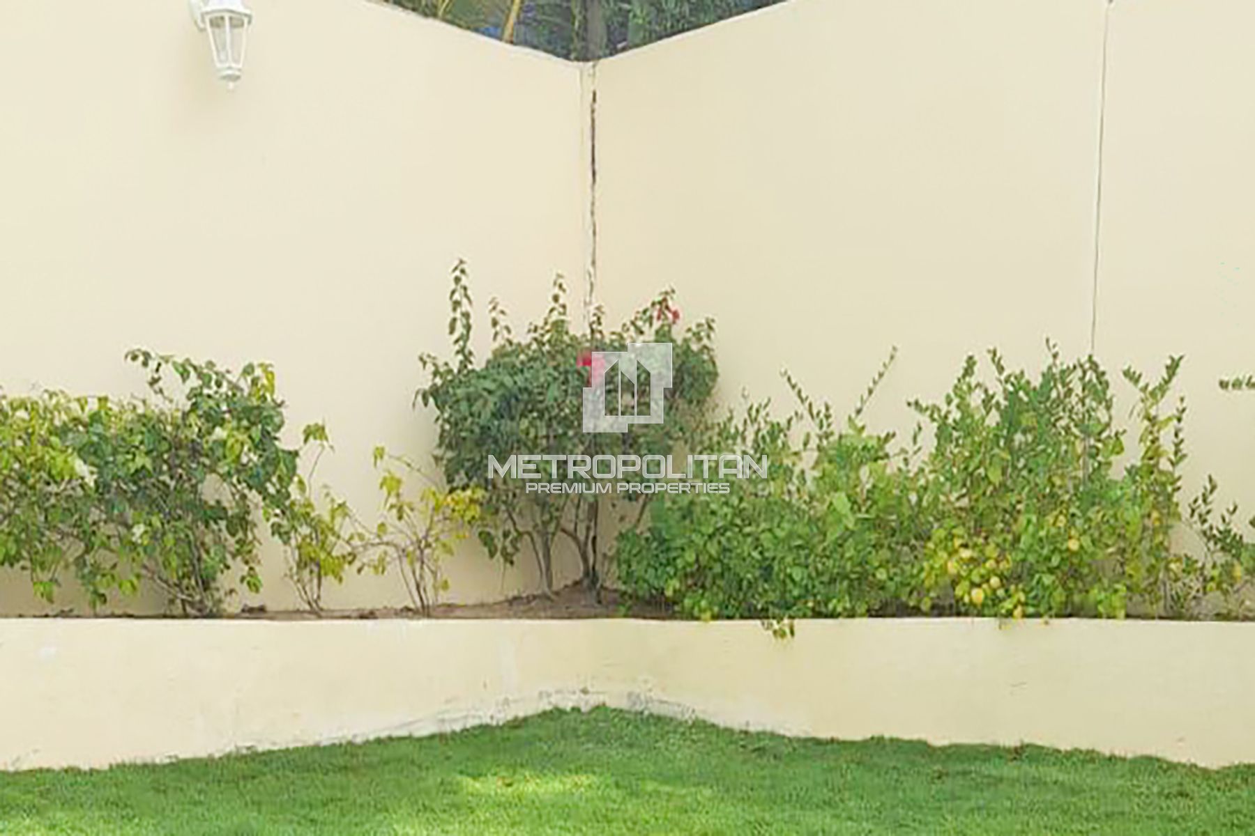 Lake View | Spacious Villa | Prime Location