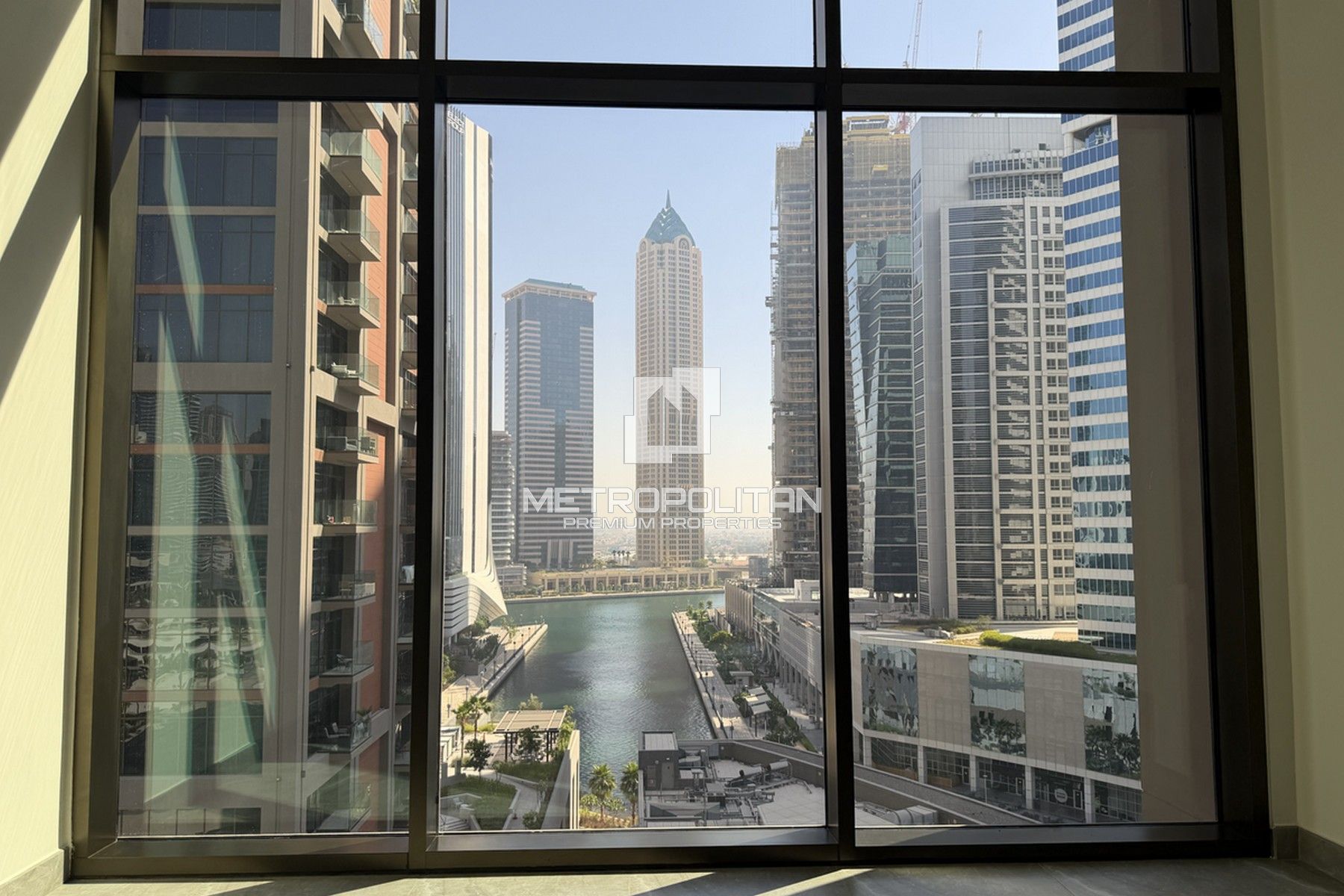 Canal View | Corner Unit |  Middle Floor
