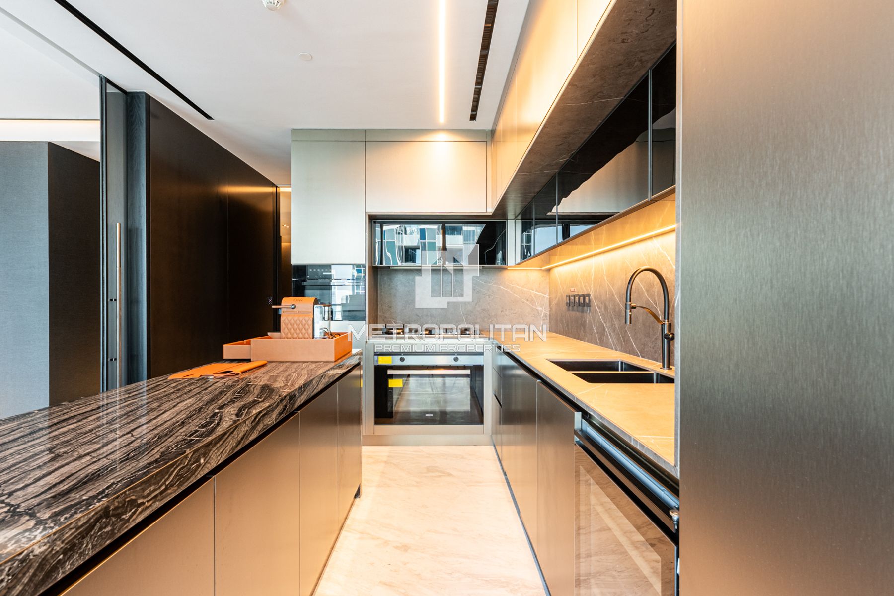 Distress | OP Price | Canal View | High Floor
