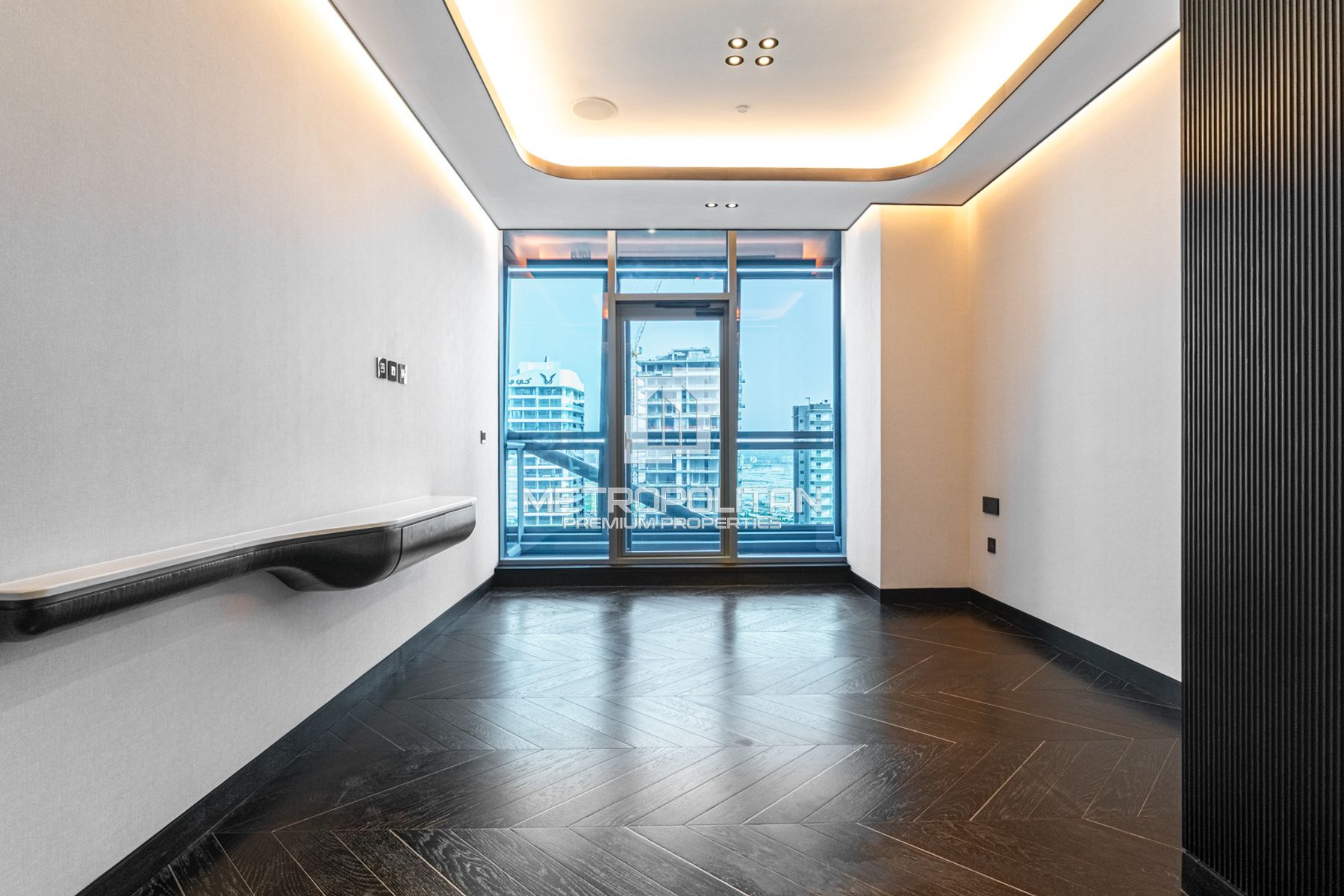 Distress | OP Price | Canal View | High Floor