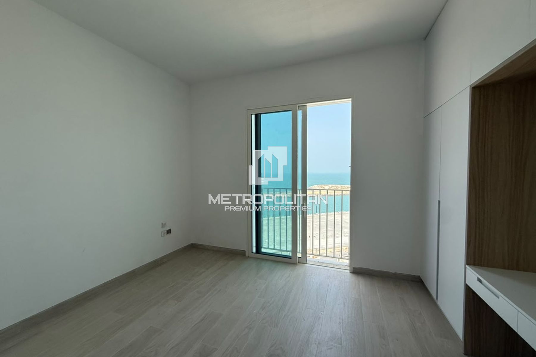 Купить квартиру в Cape Hayat, Mina Al Arab - MPS-48026