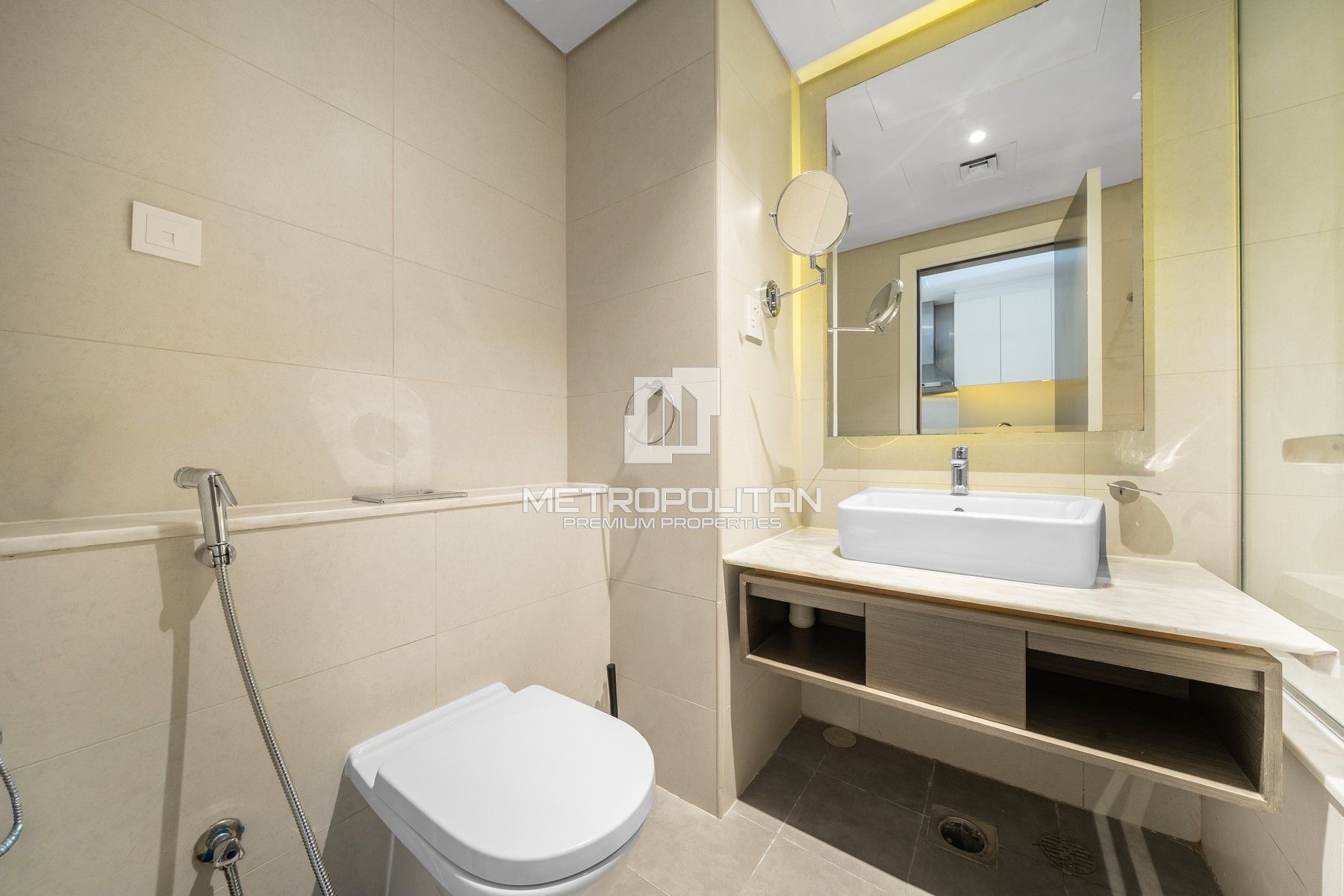 .5BR Apartment for Sale in Business Bay – MPS-48039
