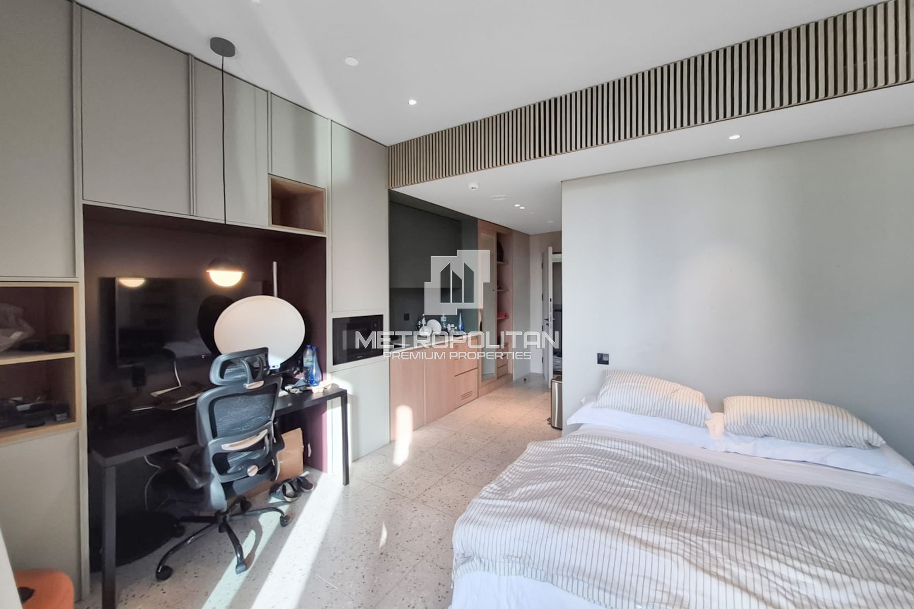 .5BR Apartment for Sale in Business Bay – MPS-48057