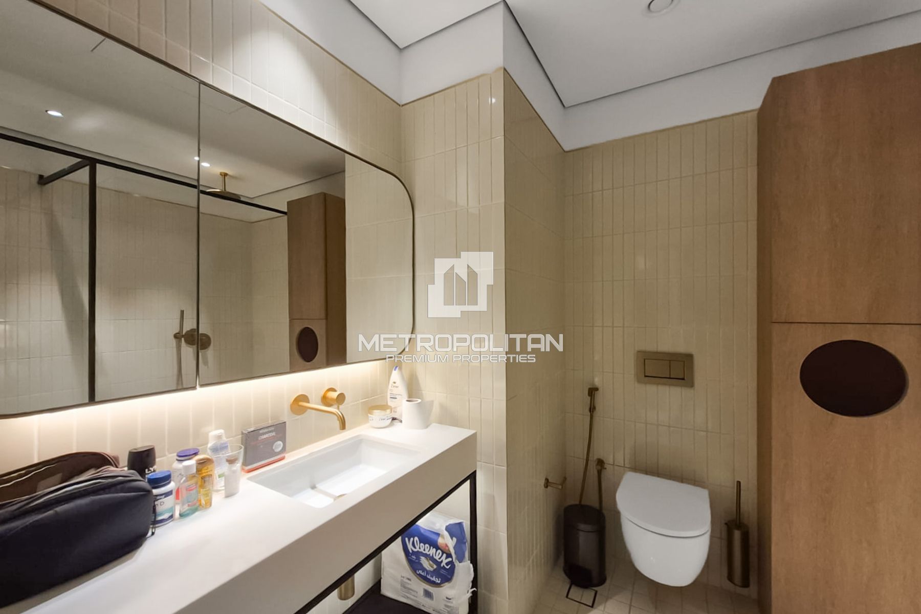 .5BR Apartment for Sale in Business Bay – MPS-48057