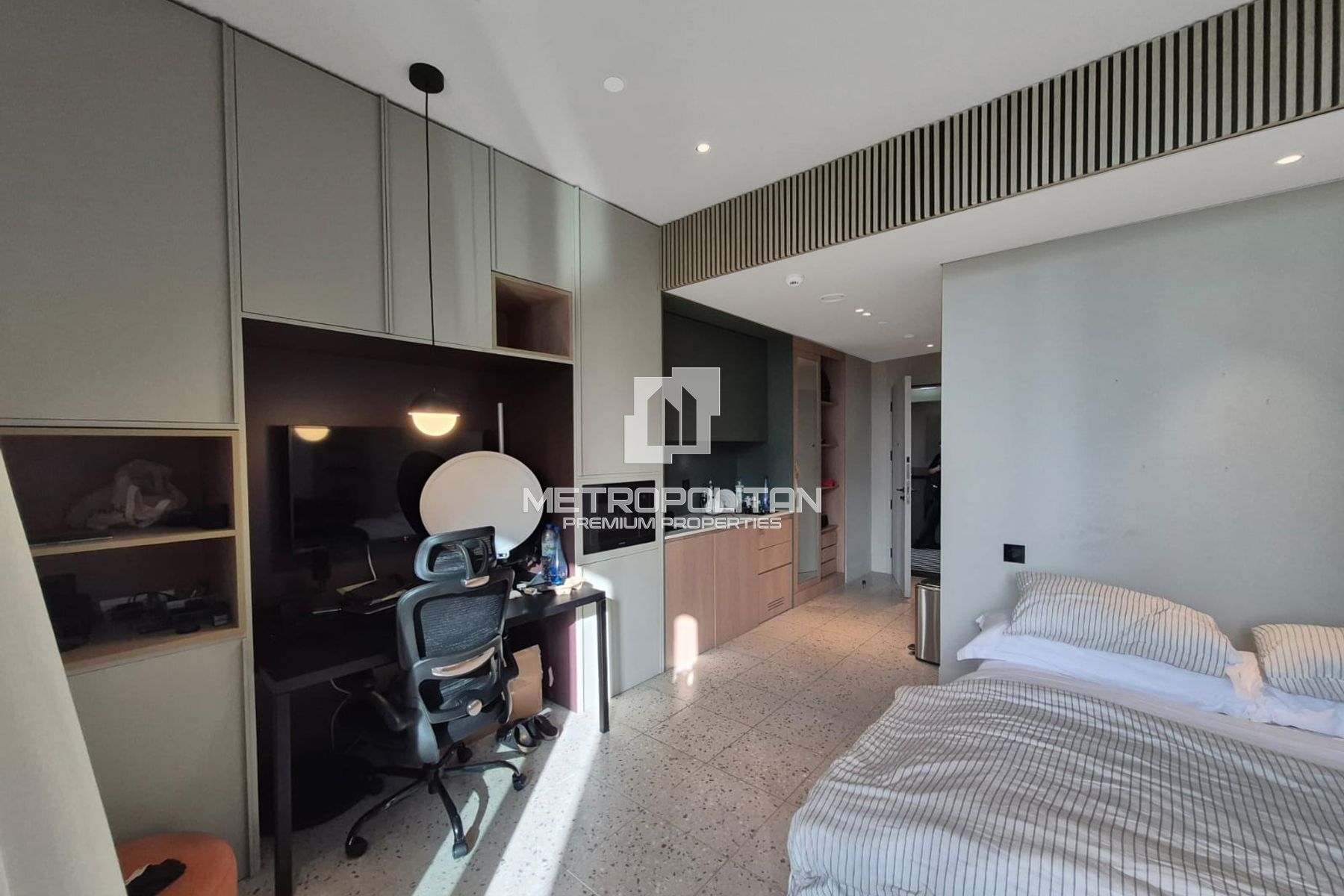 .5BR Apartment for Sale in Business Bay – MPS-48057