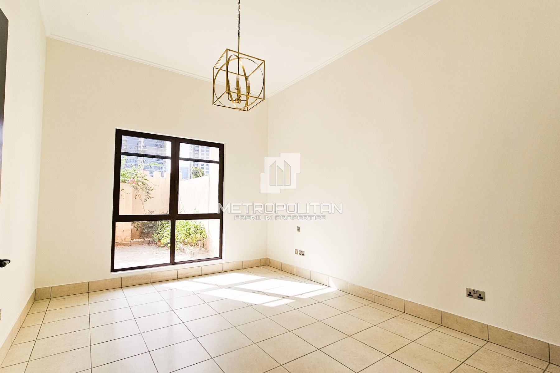 1BR Apartment for Sale in Old Town – MPS-48067