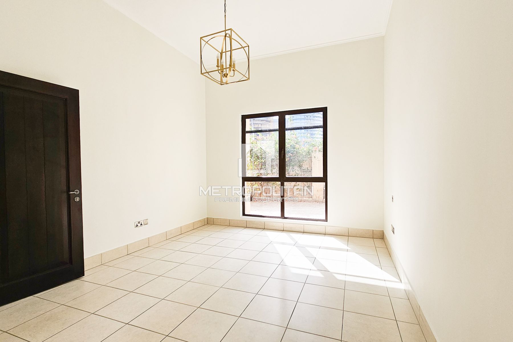 1BR Apartment for Sale in Old Town – MPS-48067