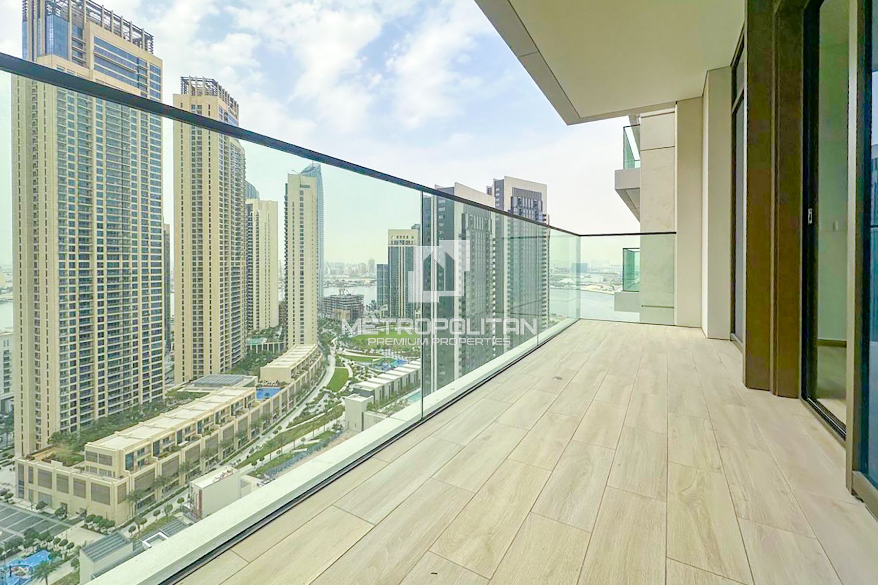 Premium Unit | Huge Layout | Full Canal View