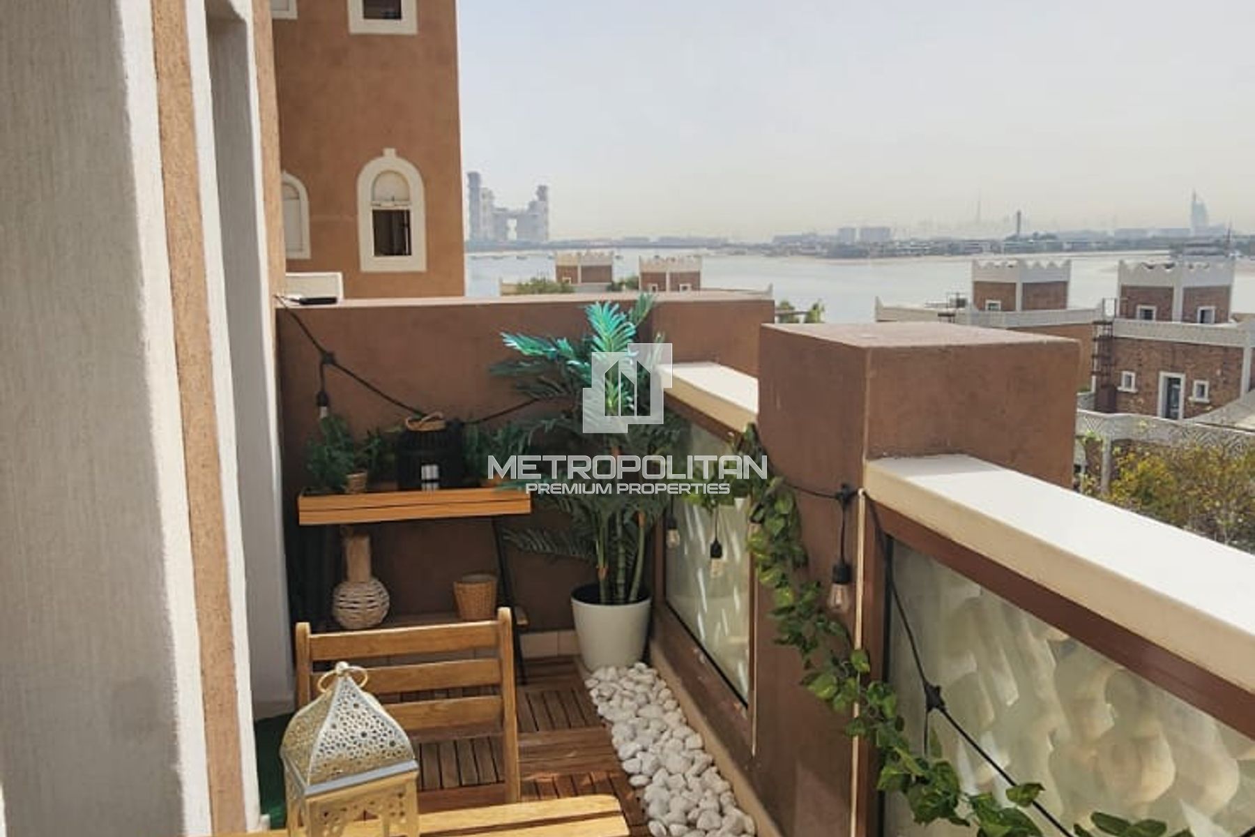 2BR Apartment for Sale in Balqis Residence 1, Palm Jumeirah - MPS-48128