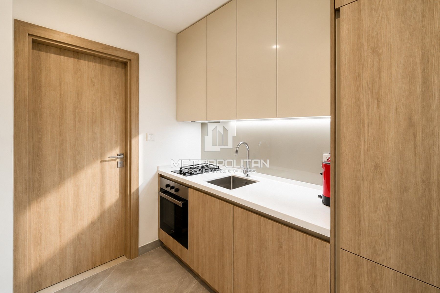 Vacant| Motivated Seller| High Floor| Skyline View