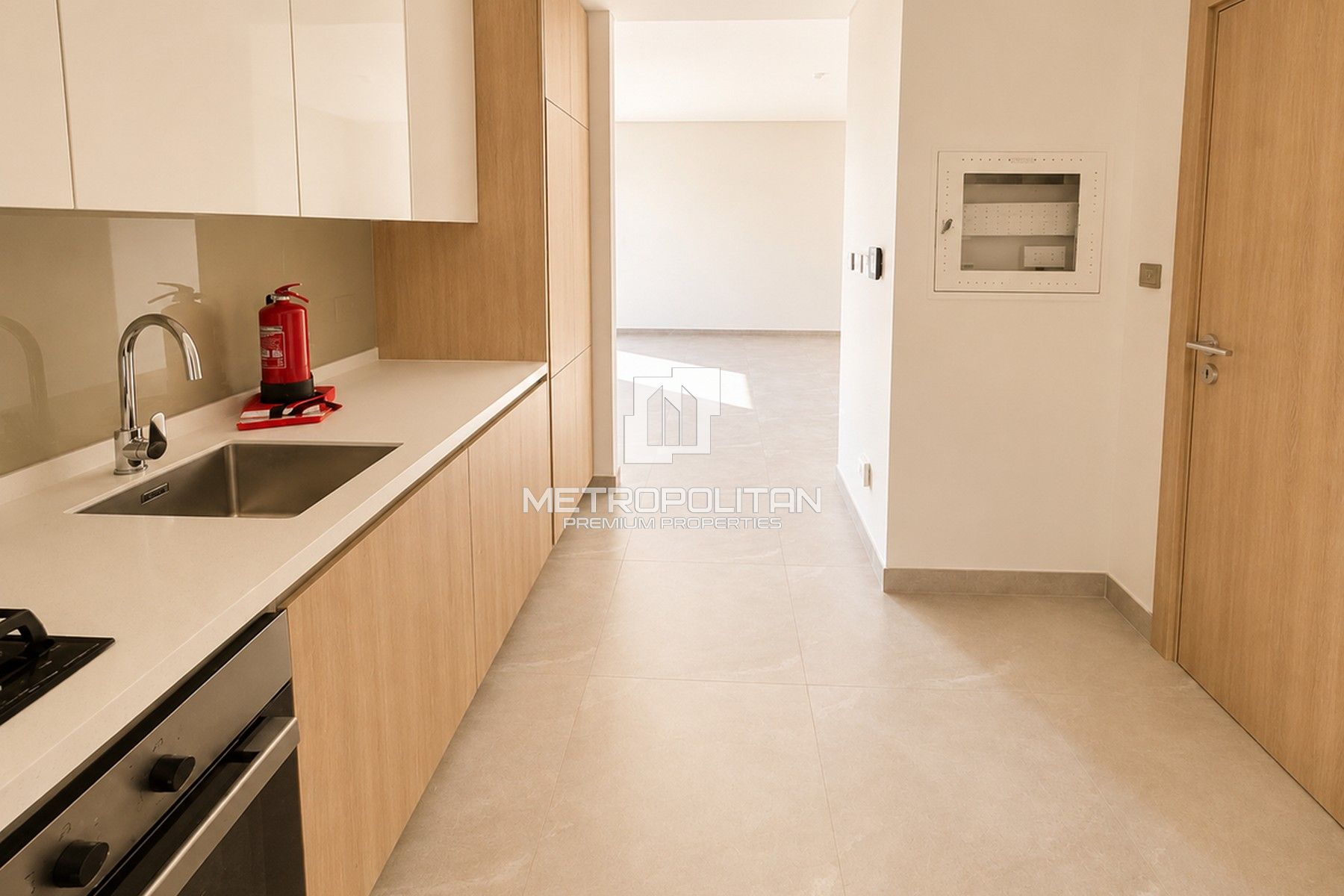 Vacant| Motivated Seller| High Floor| Skyline View