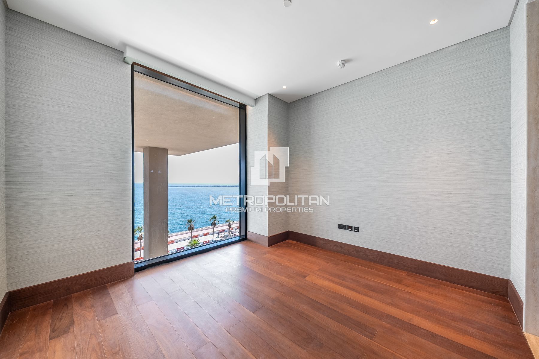 Well-Priced Sky Villa | High Floor | Sea View