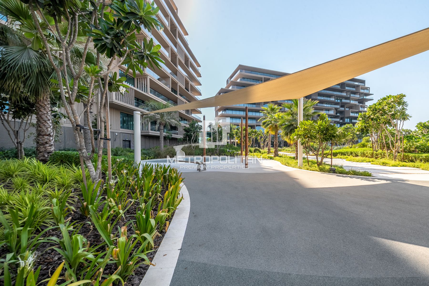 Well-Priced Sky Villa | High Floor | Sea View