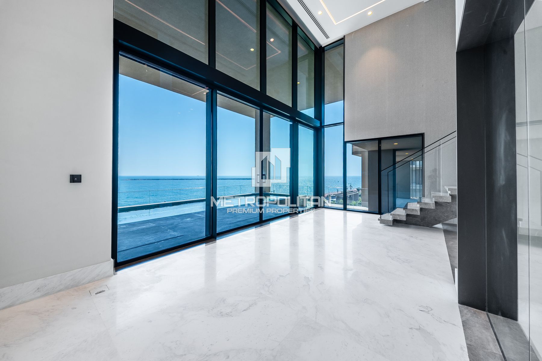 Well-Priced Sky Villa | High Floor | Sea View