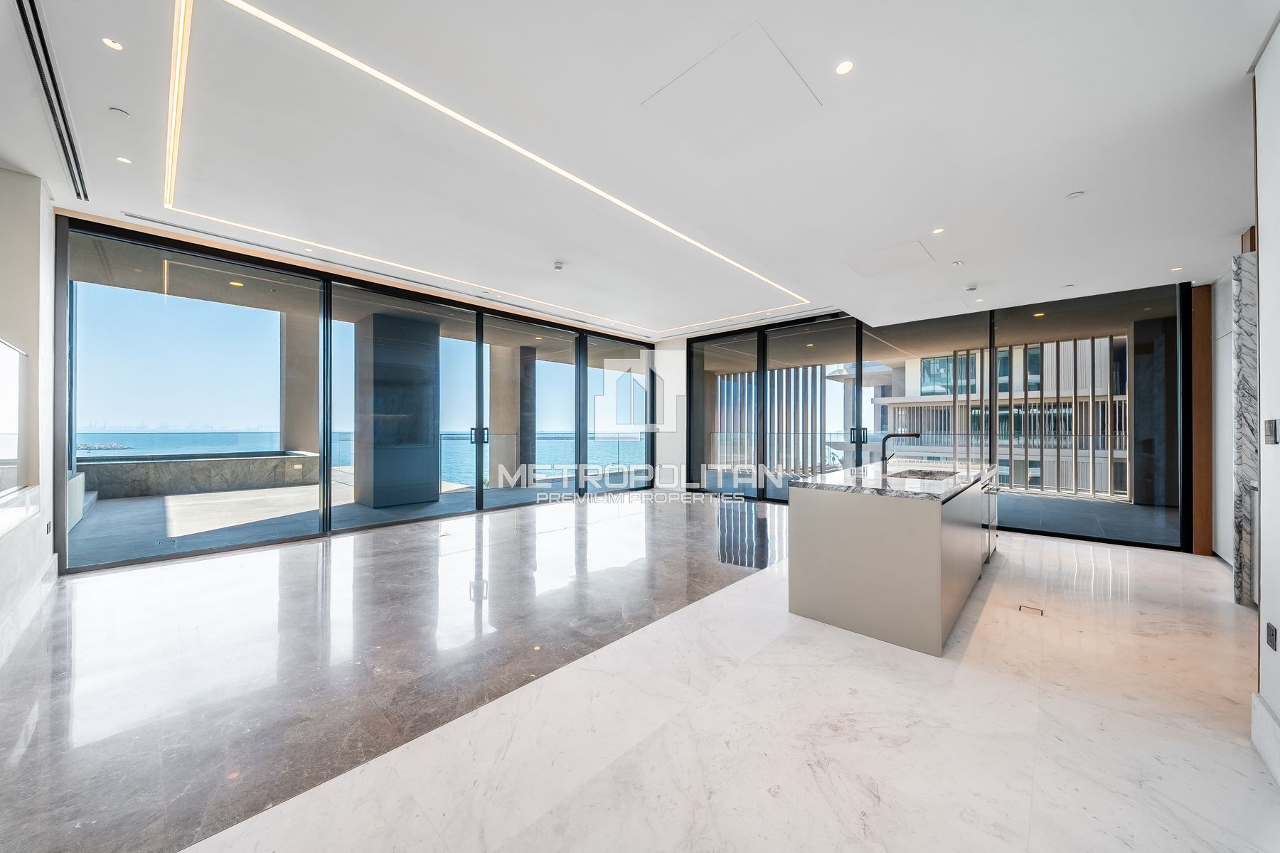 Well-Priced Sky Villa | High Floor | Sea View