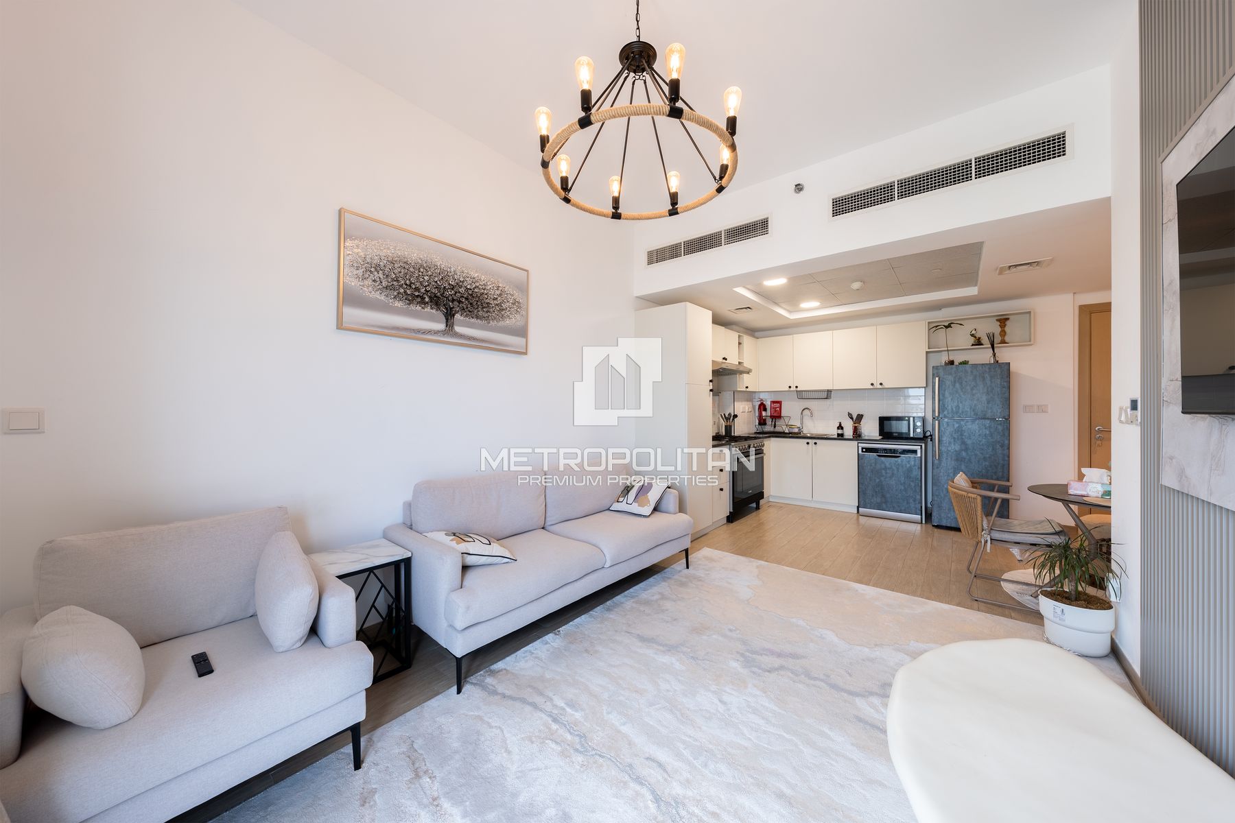 Vacant on transfer | Park view | Furnished