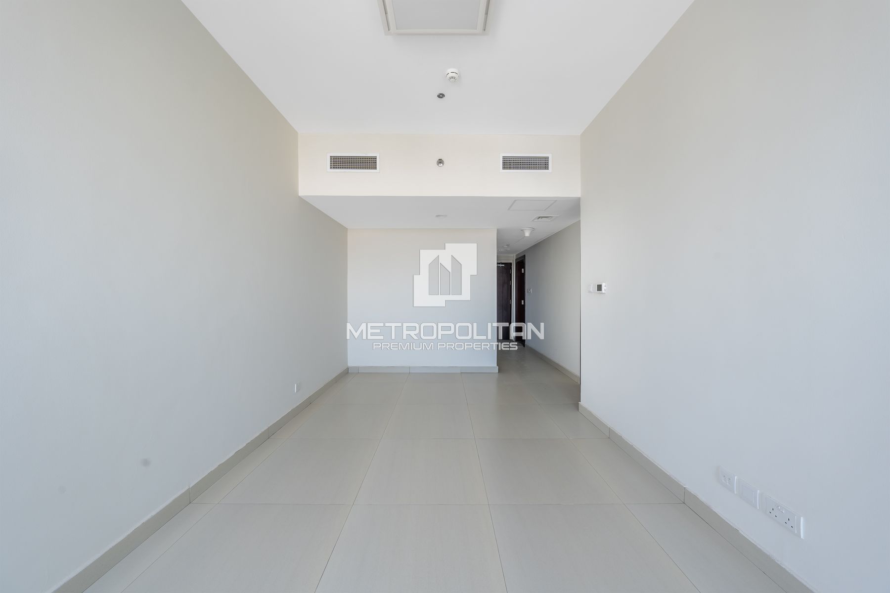 Brand New | High Floor | Golf Course & Canal View