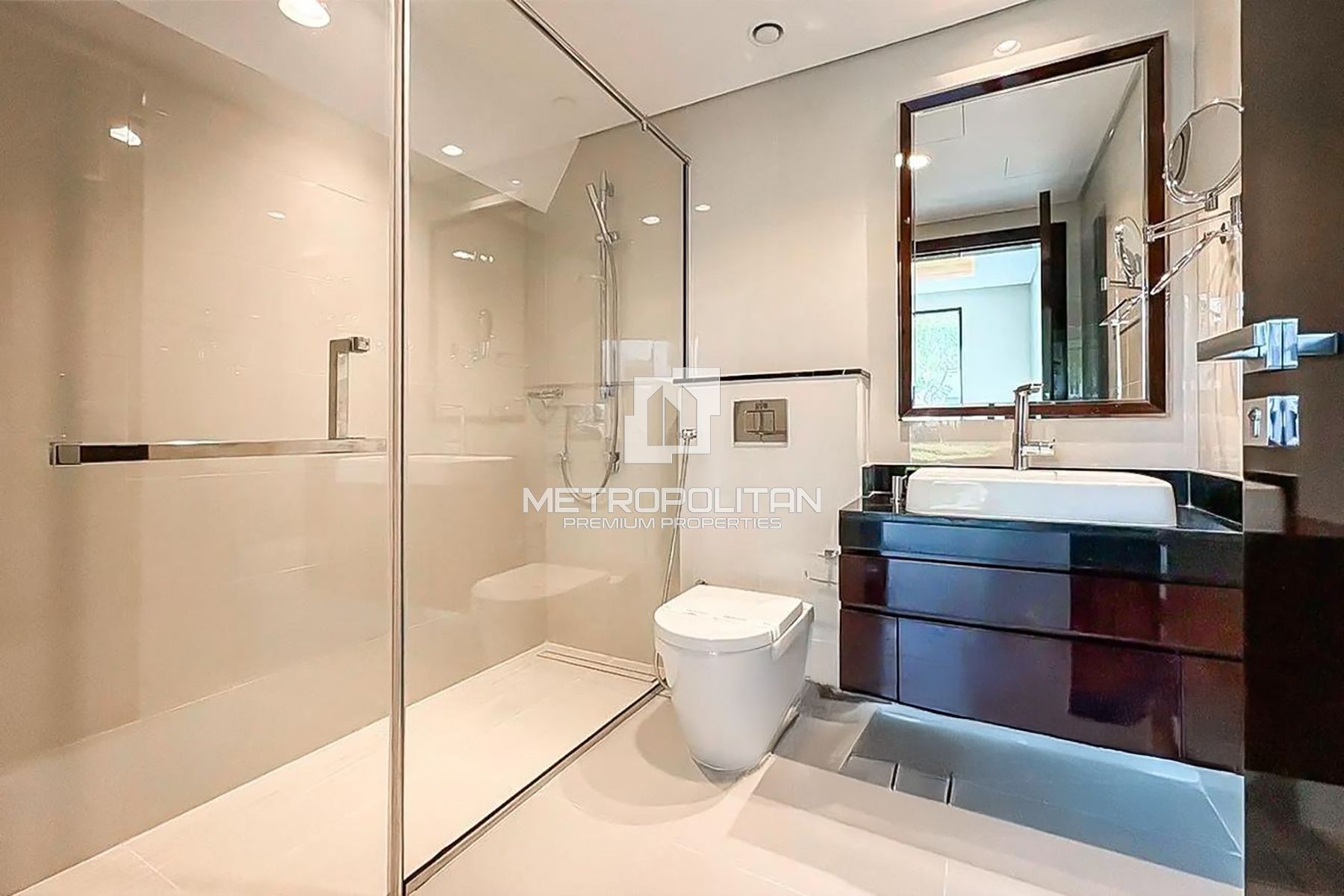 End Corner Unit | Vacant | Brand New | Spacious