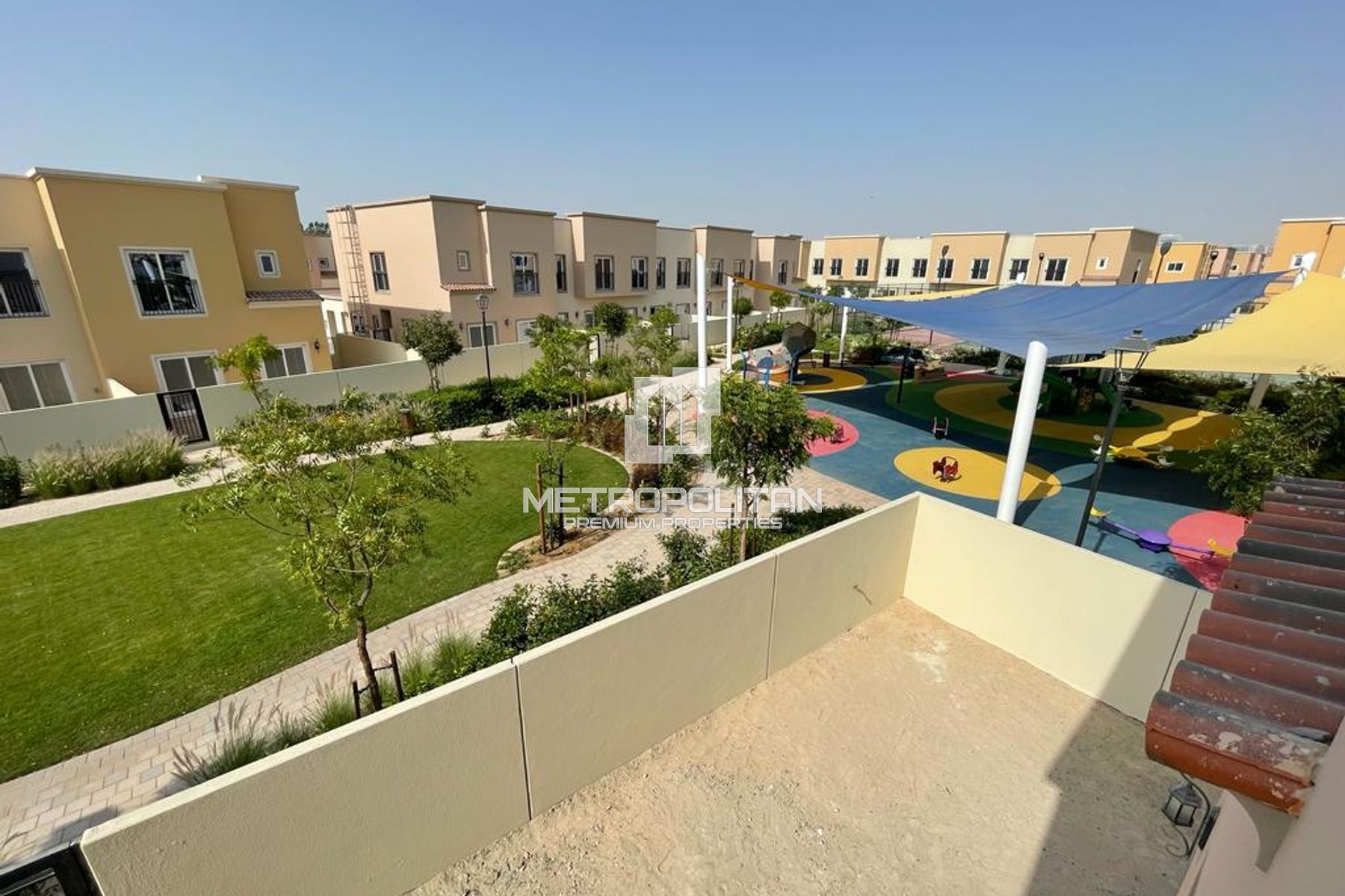 2BR Townhouse for Sale in Dubai Land – MPS-48307