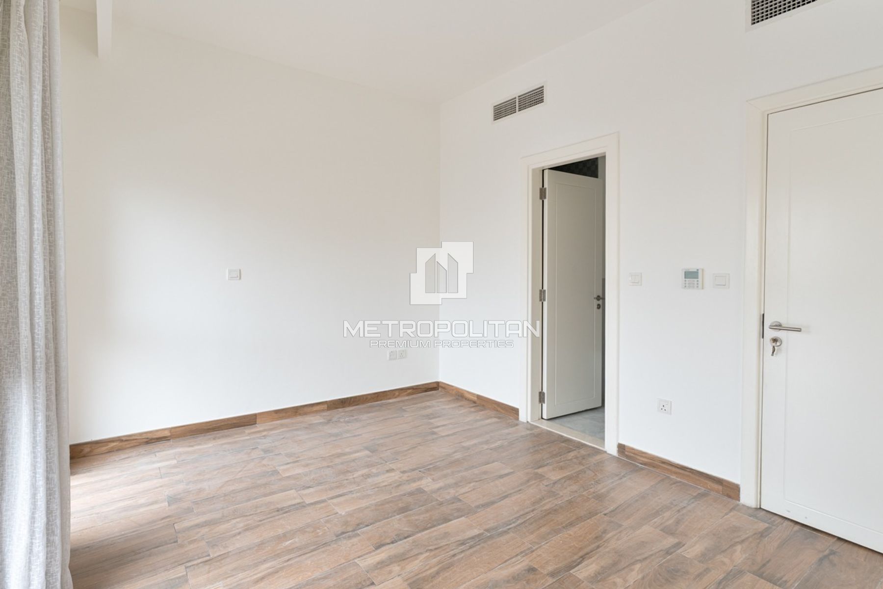 Modern Layout | Green Views Jumeirah Golf Estates