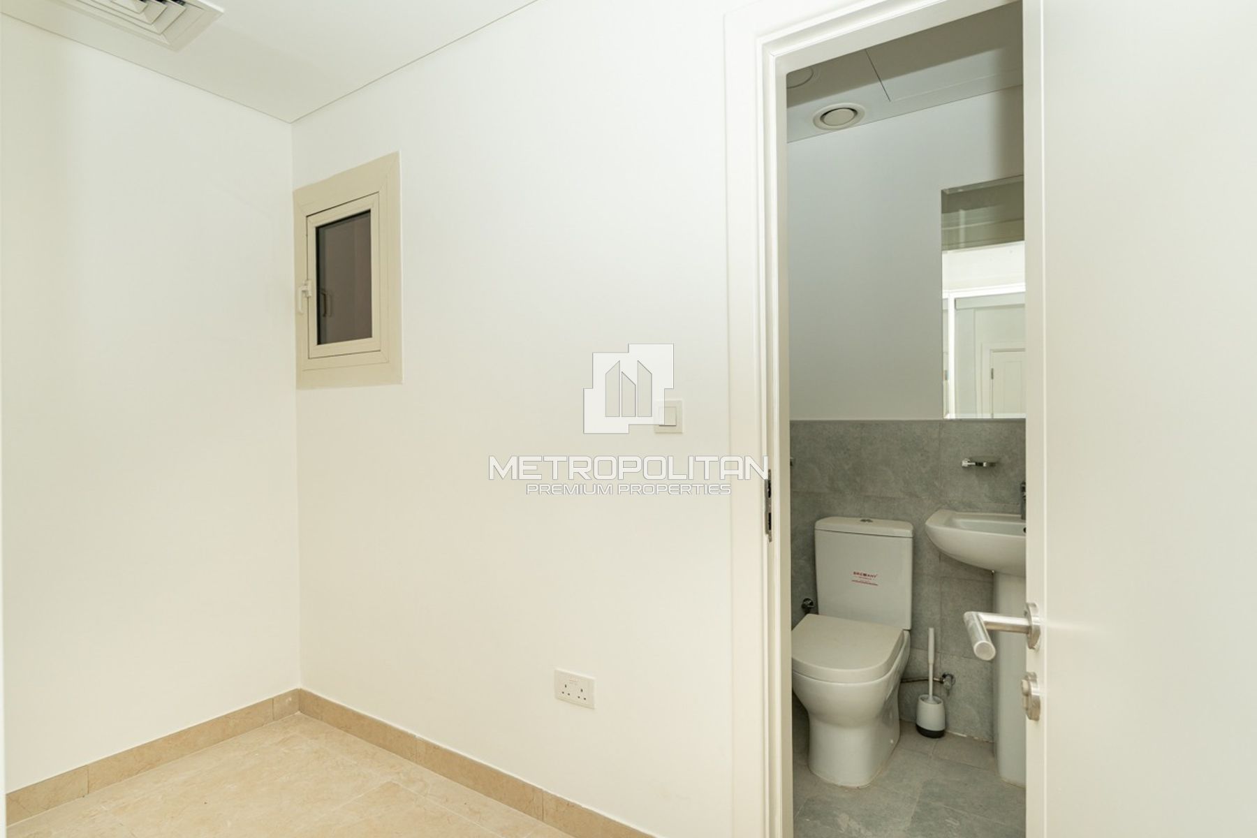 Modern Layout | Green Views Jumeirah Golf Estates