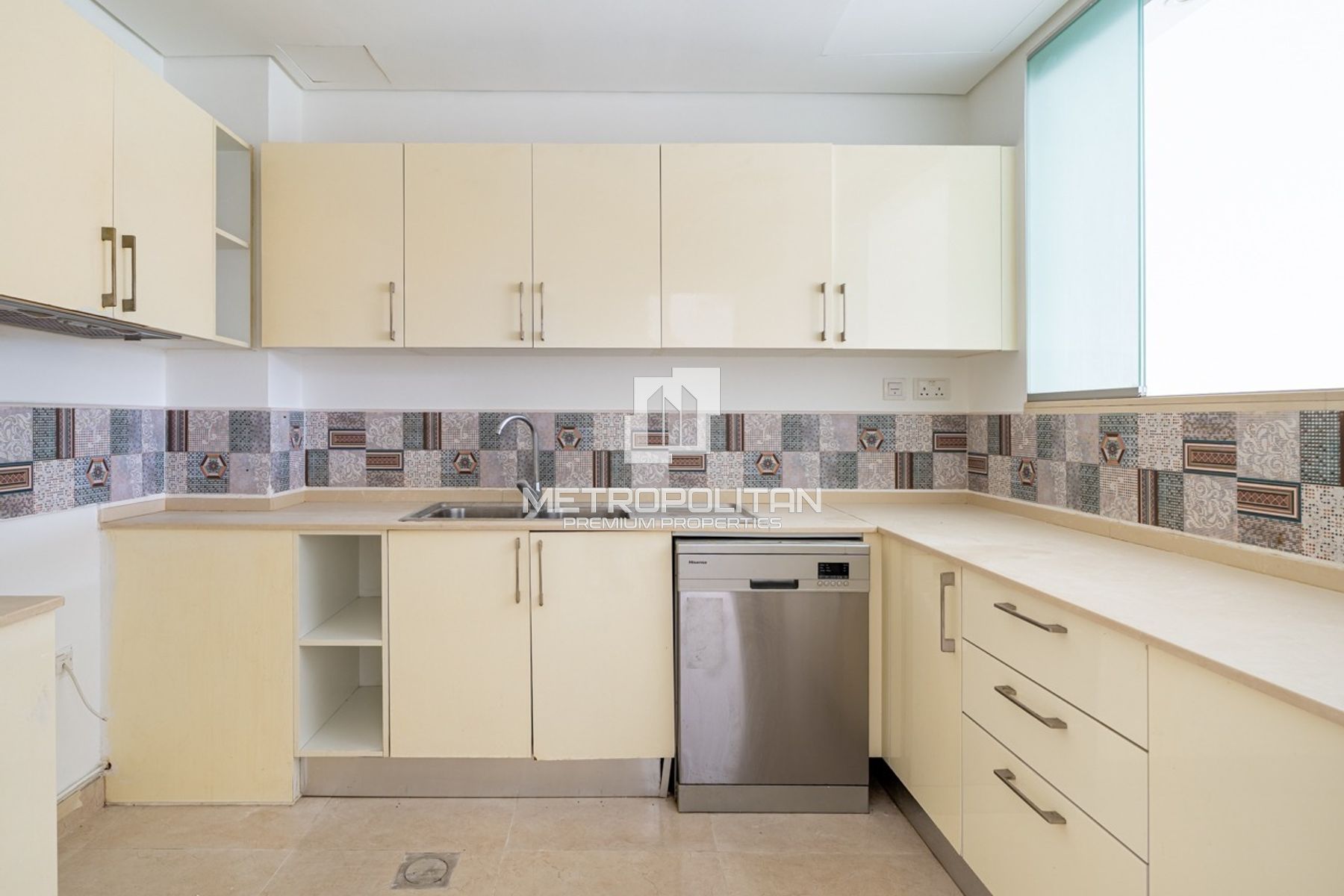 Modern Layout | Green Views Jumeirah Golf Estates