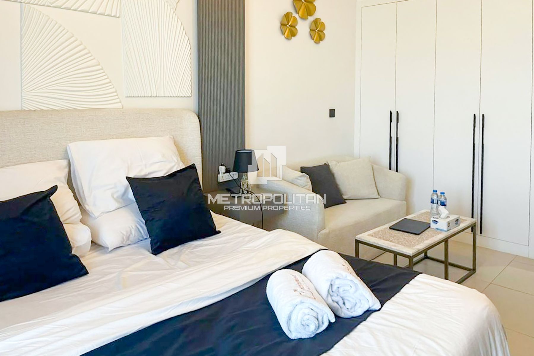 Fully Furnished | Stylish | Investor deal