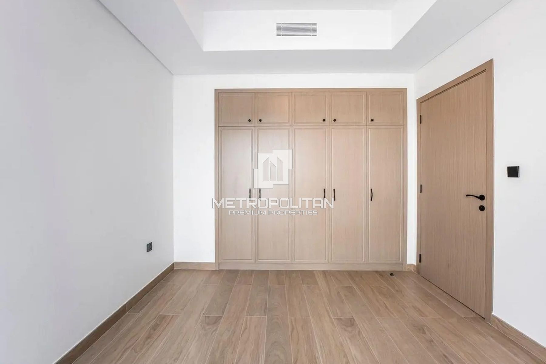 5BR Townhouse for Sale in Damac Lagoons – MPS-48483
