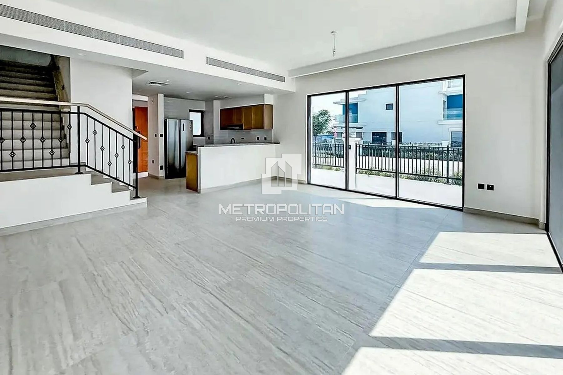 Premium End Corner | Prime Location| Ready to move