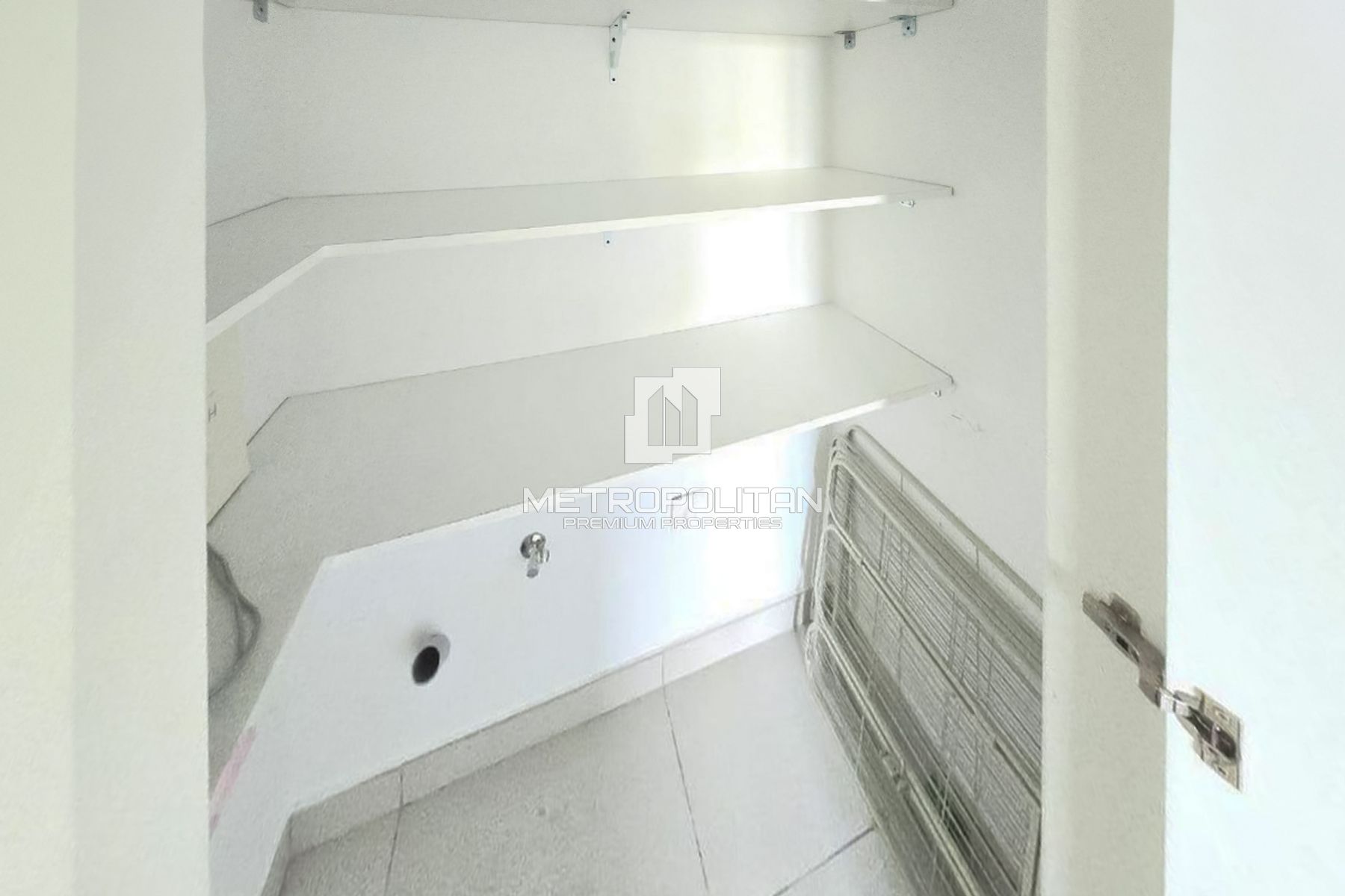 1BR Apartment for Sale in Umm Suqeim – MPS-48542