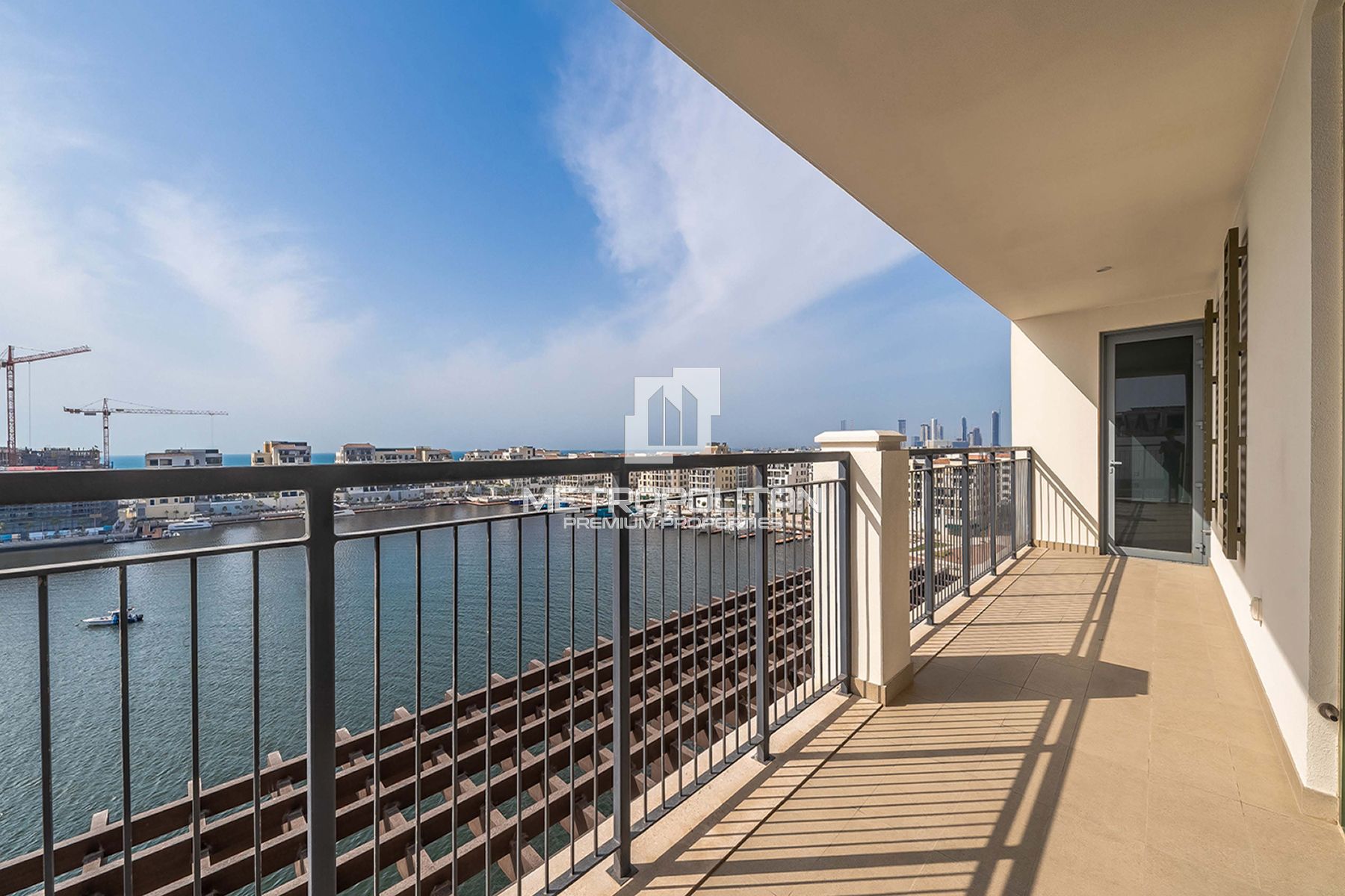 6BR Penthouse for Sale in Jumeirah – MPS-48553