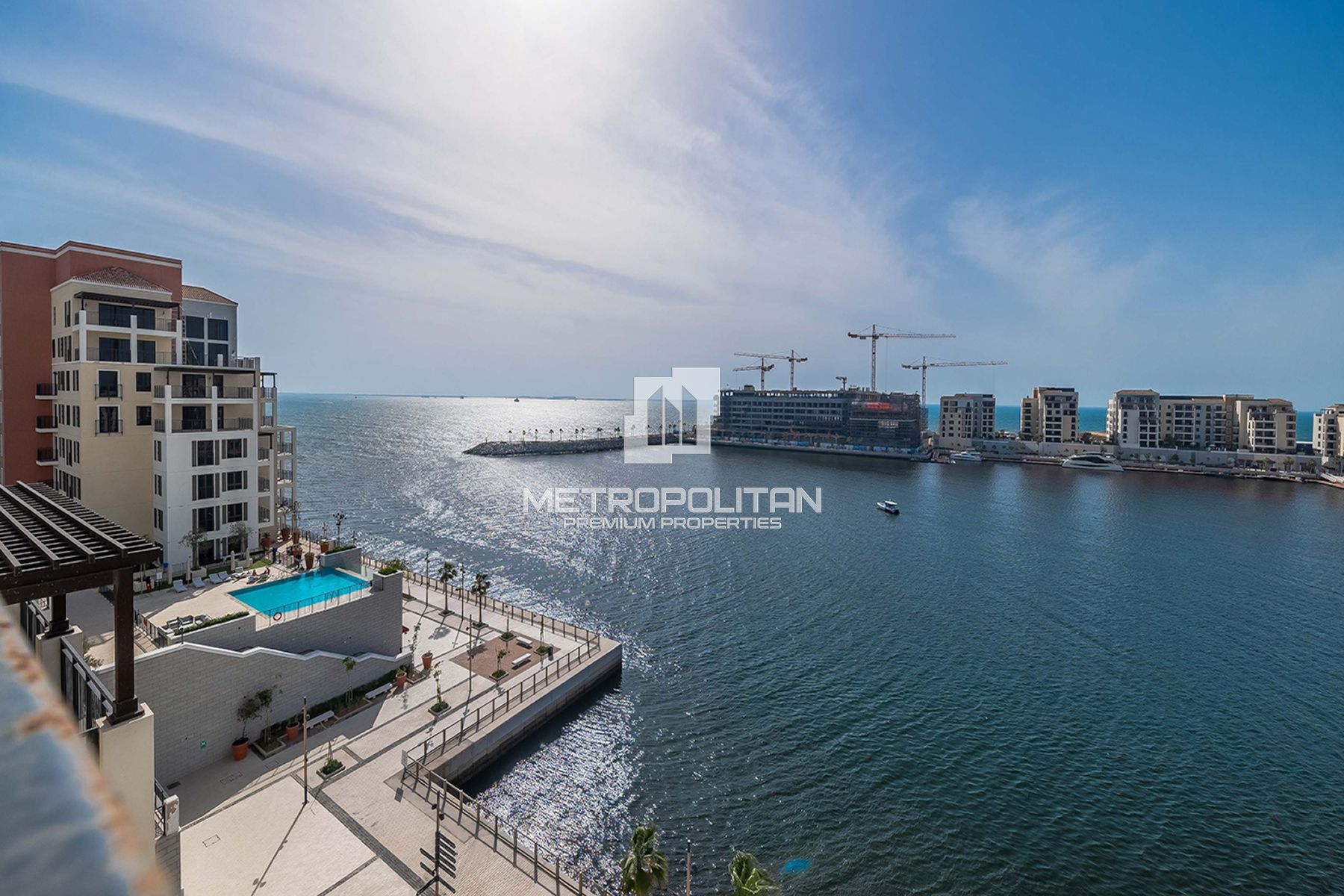 6BR Penthouse for Sale in Jumeirah – MPS-48553