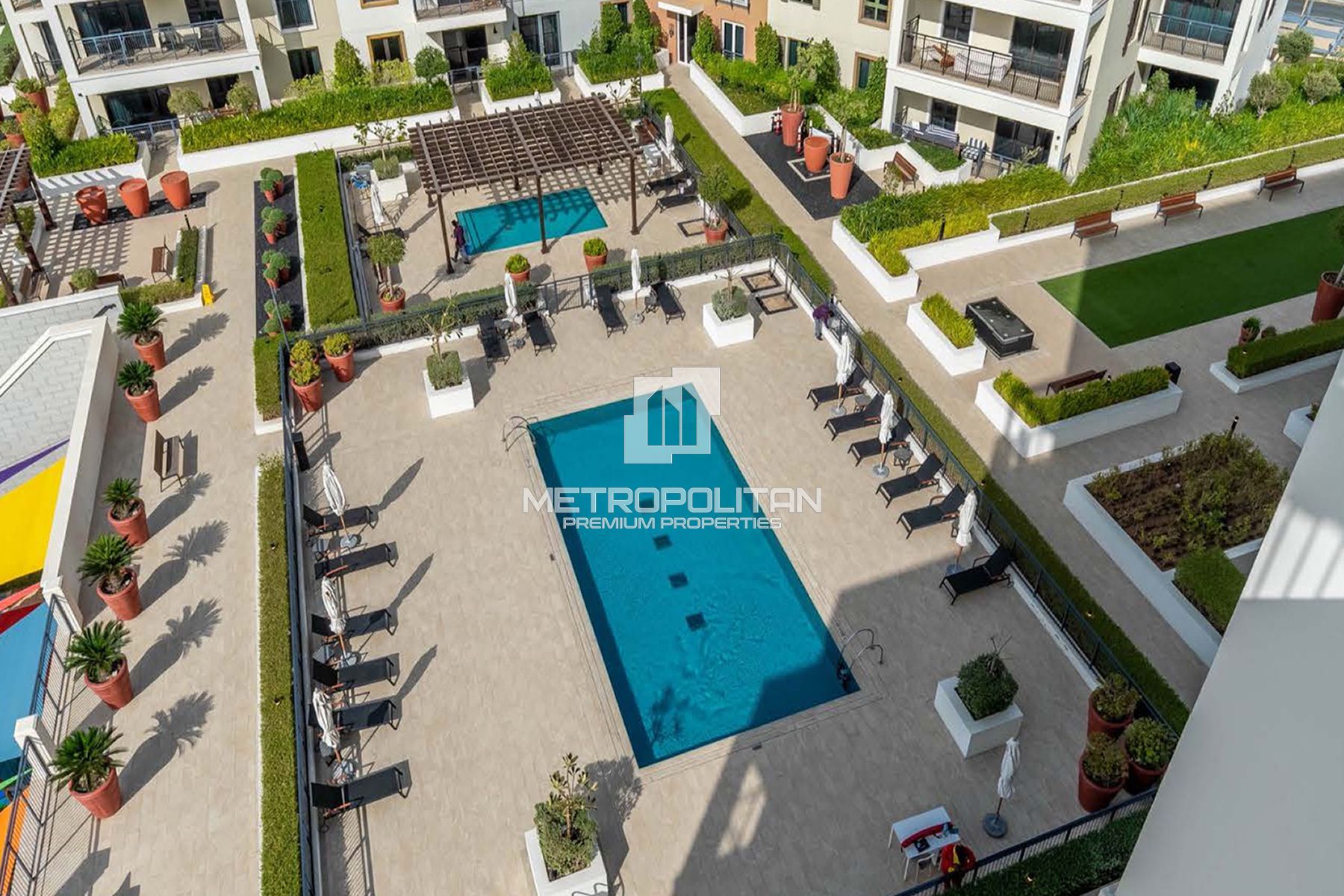 Duplex Penthouse | Overlooking Marina and Sea