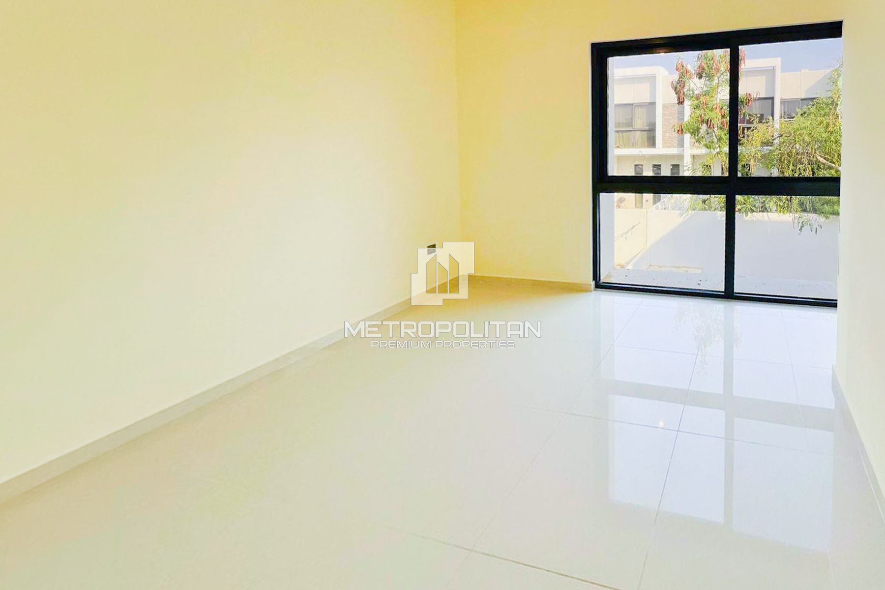 Middle Unit | 3 Bedroom + Maids | Vacant Soon