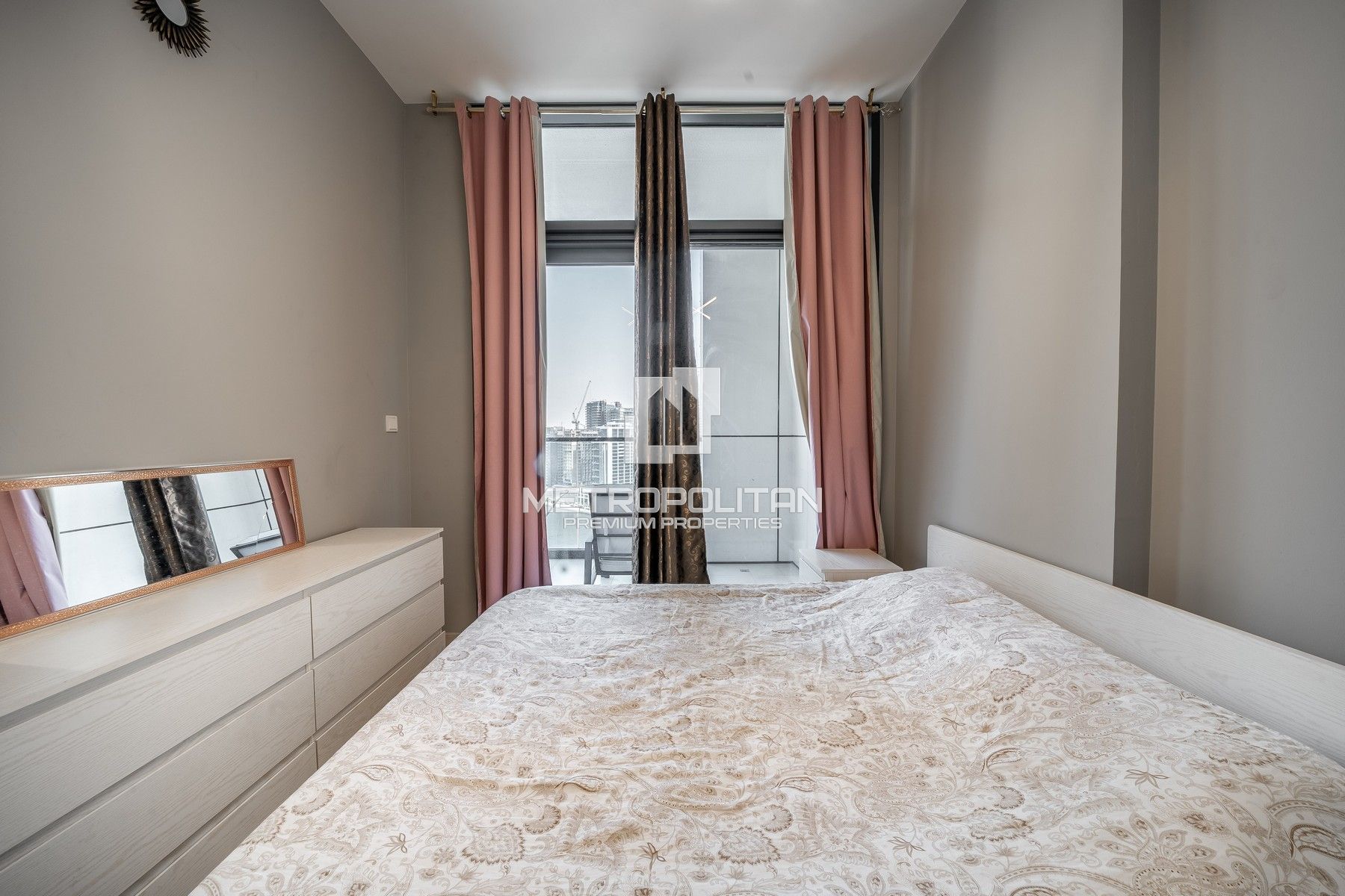 1BR Apartment for Sale in Business Bay – MPS-48597