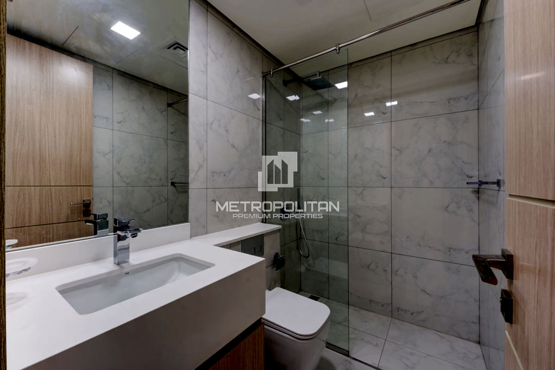 Elegant Design | High Floor | Beachfront Living