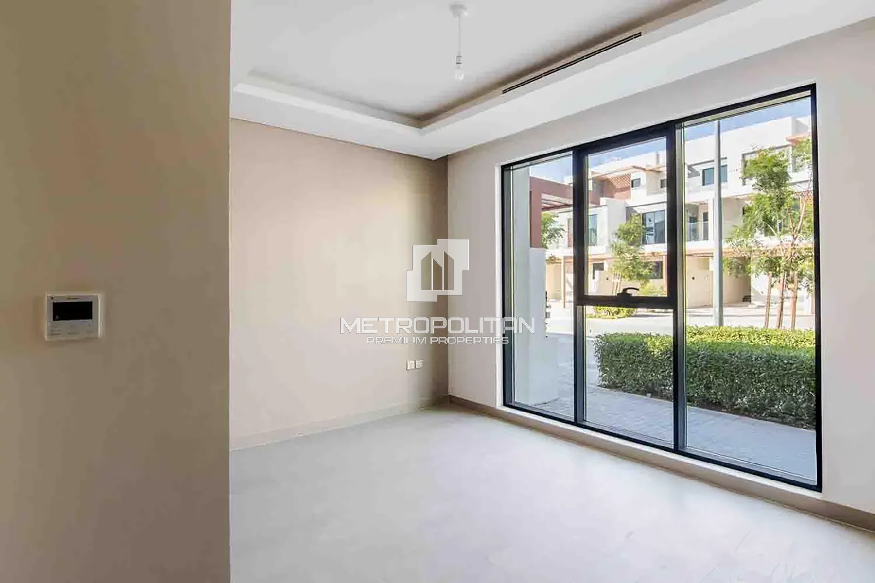 Single Row | Backing Golf Course | Exclusive