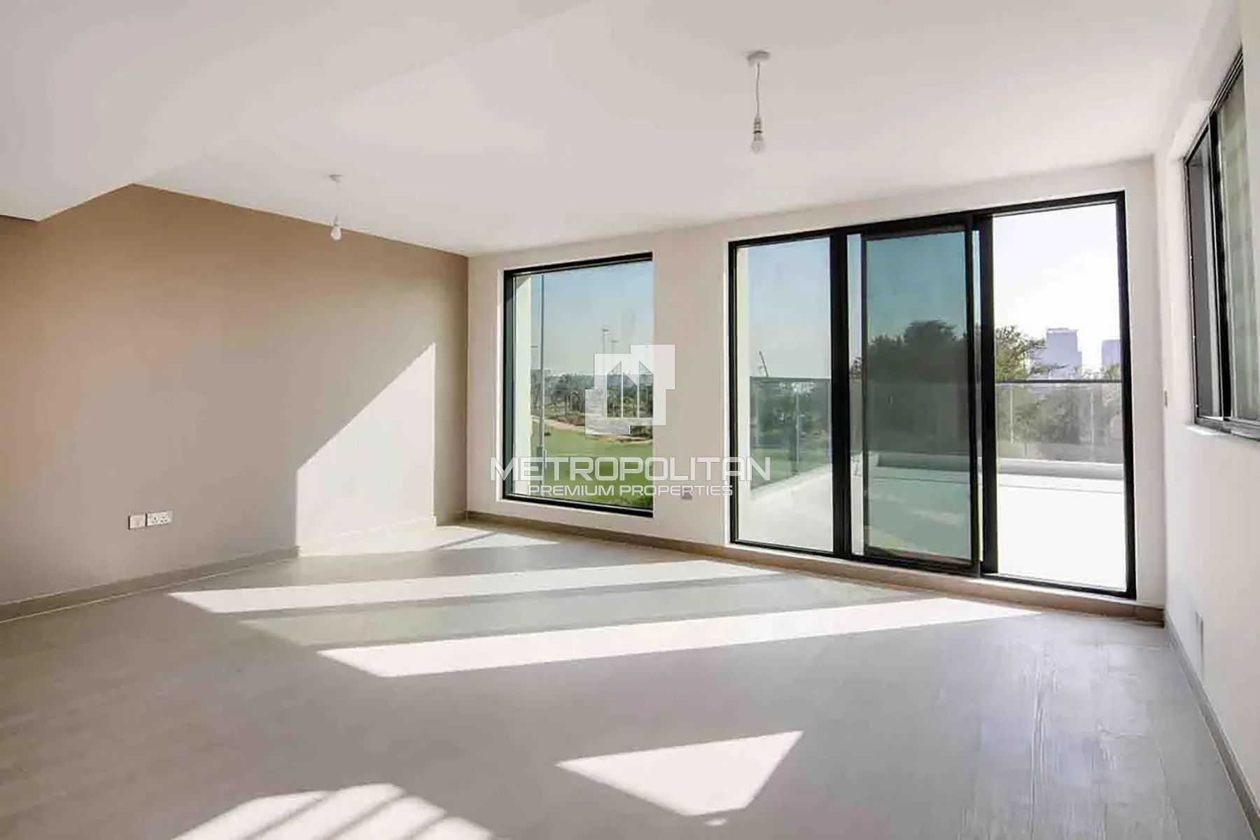 Single Row | Backing Golf Course | Exclusive