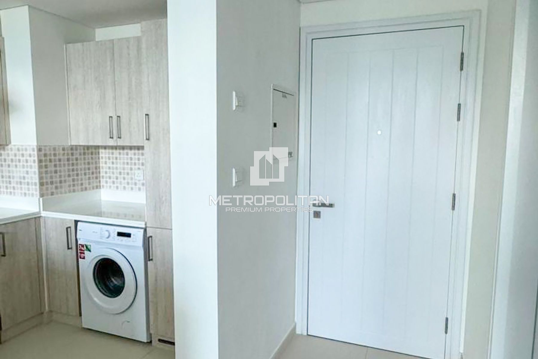 1BR Apartment for Sale in Palm Jumeirah – MPS-48757
