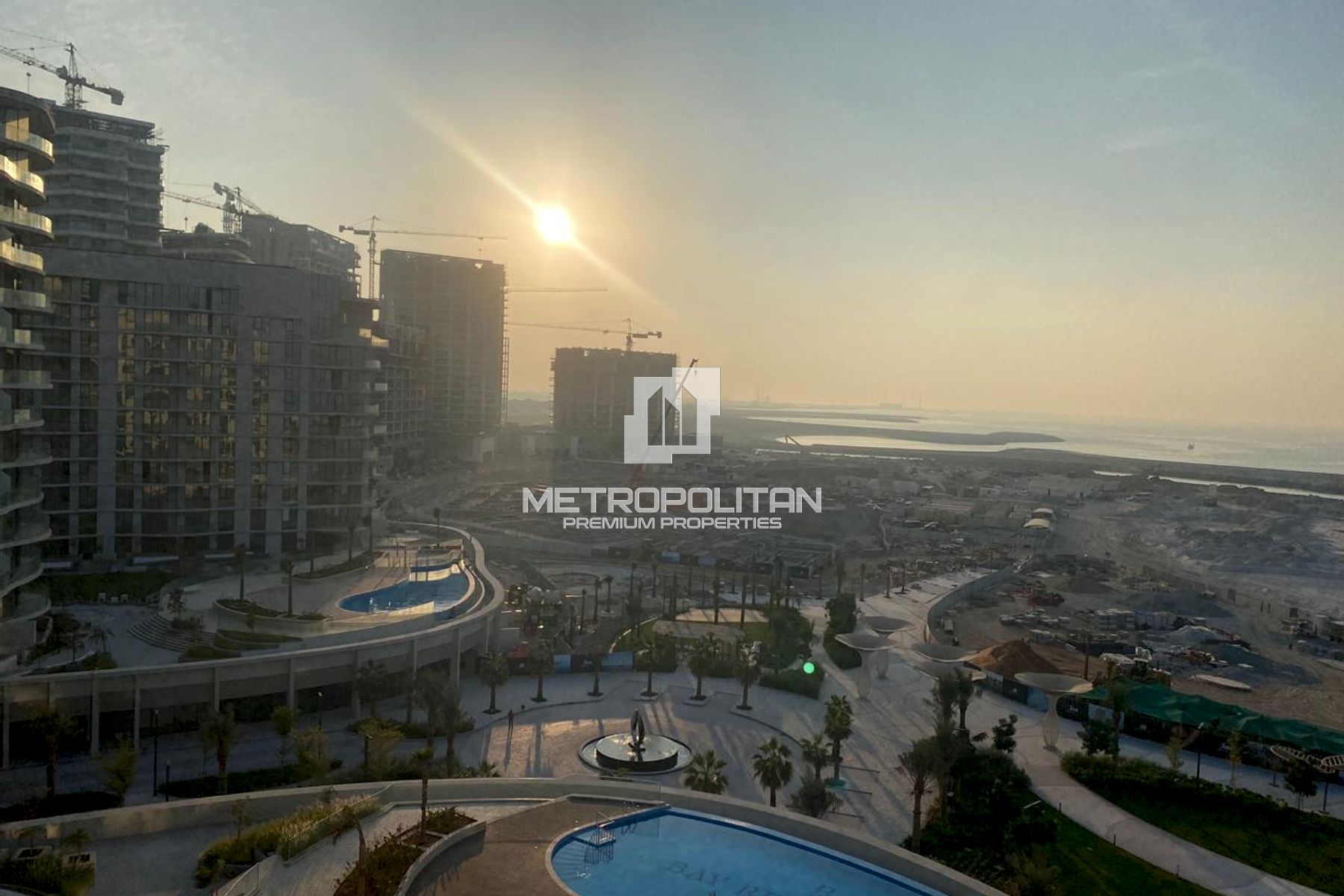 Luxury Living |Ready to Move In | Partial Sea View
