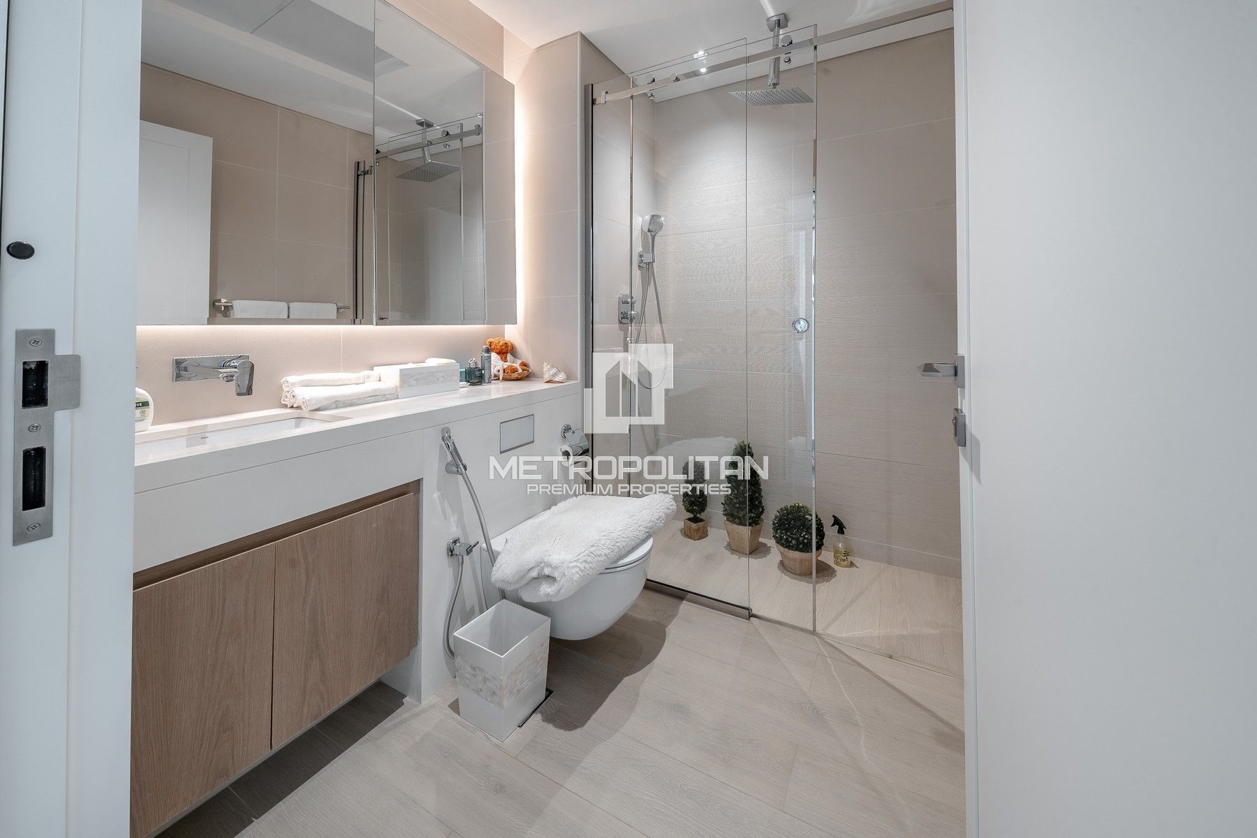 1BR Apartment for Sale in Palm Jumeirah – MPS-48798