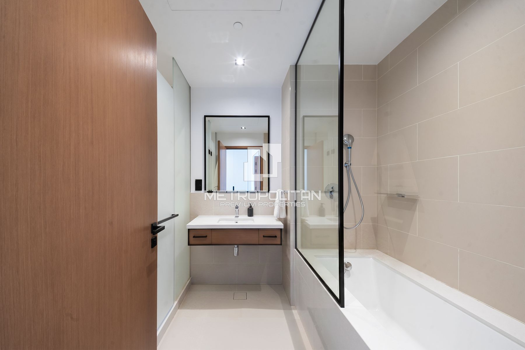 Panoramic Marina Views | High Floor | Vida Living