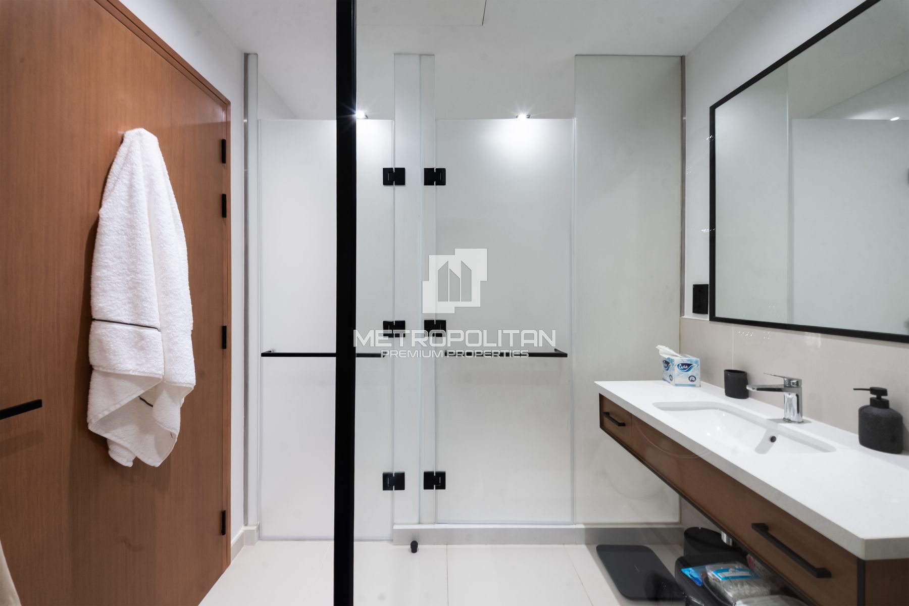 Panoramic Marina Views | High Floor | Vida Living