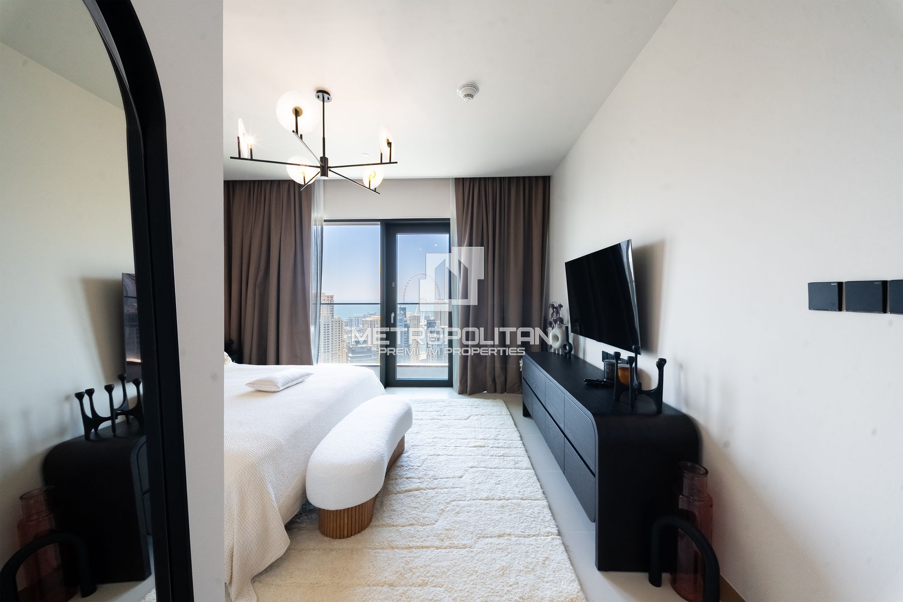 Panoramic Marina Views | High Floor | Vida Living