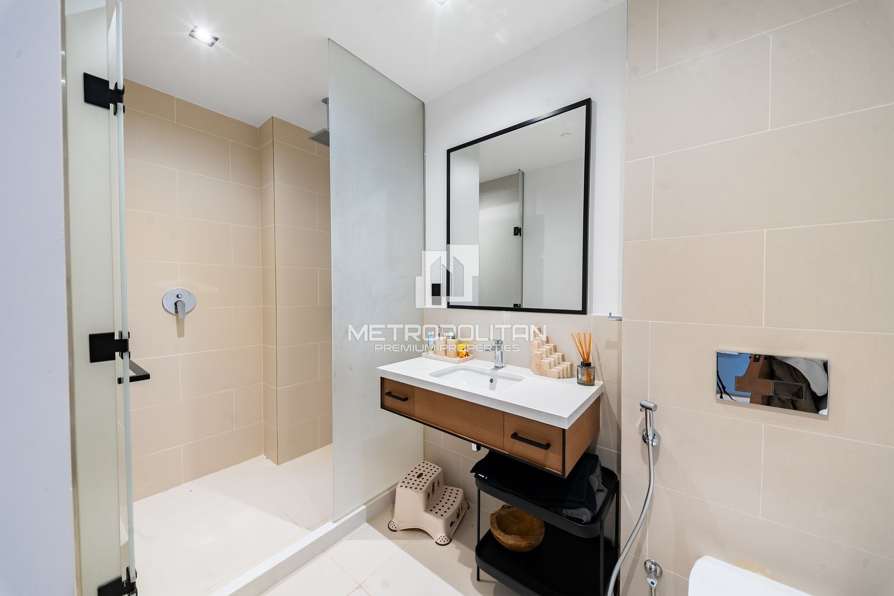 Panoramic Marina Views | High Floor | Vida Living