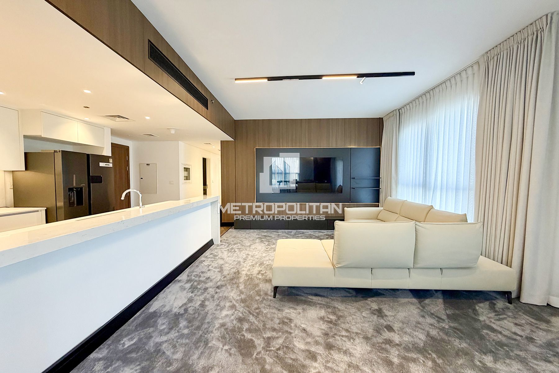Fully Upgraded | Vacant | Furnished | High Floor