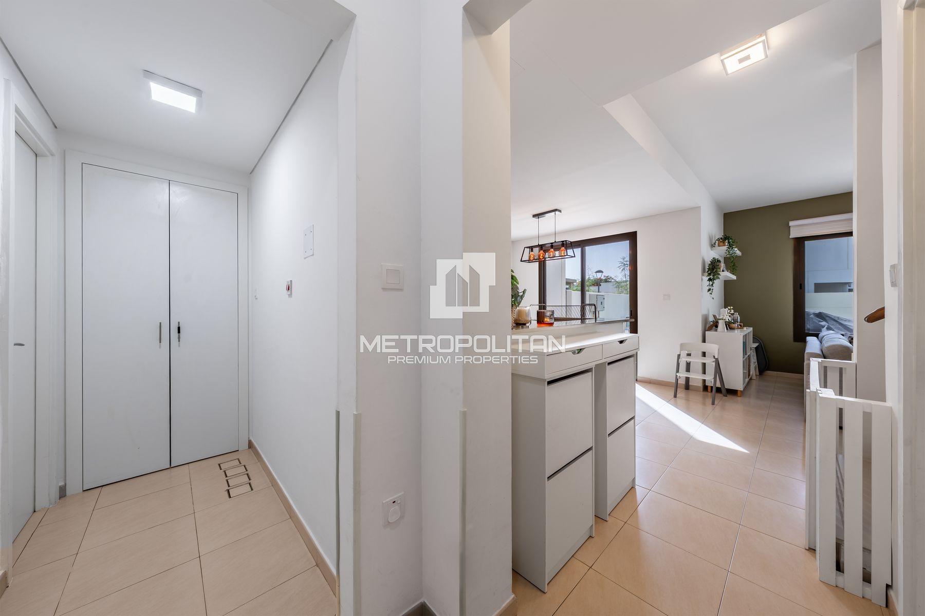 3BR Townhouse for Sale in Town Square – MPS-48882